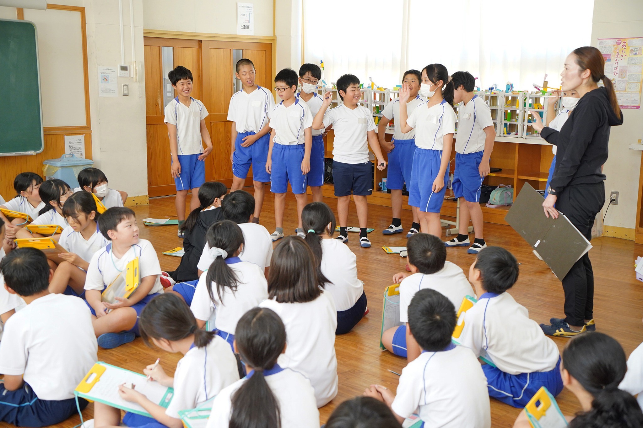 古川西小学校の6年生児童に「ヒダスケ！」を紹介