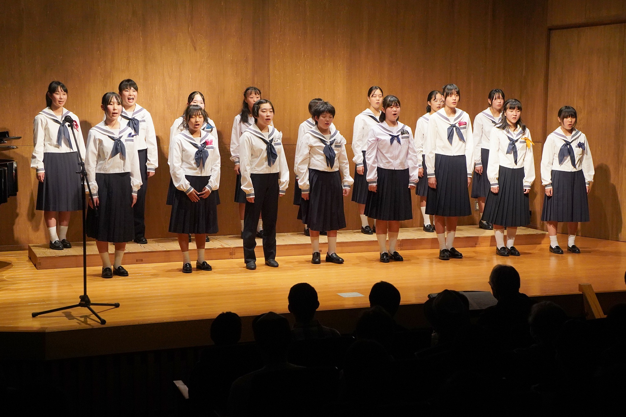 古川中学校合唱部が定期演奏会を開催