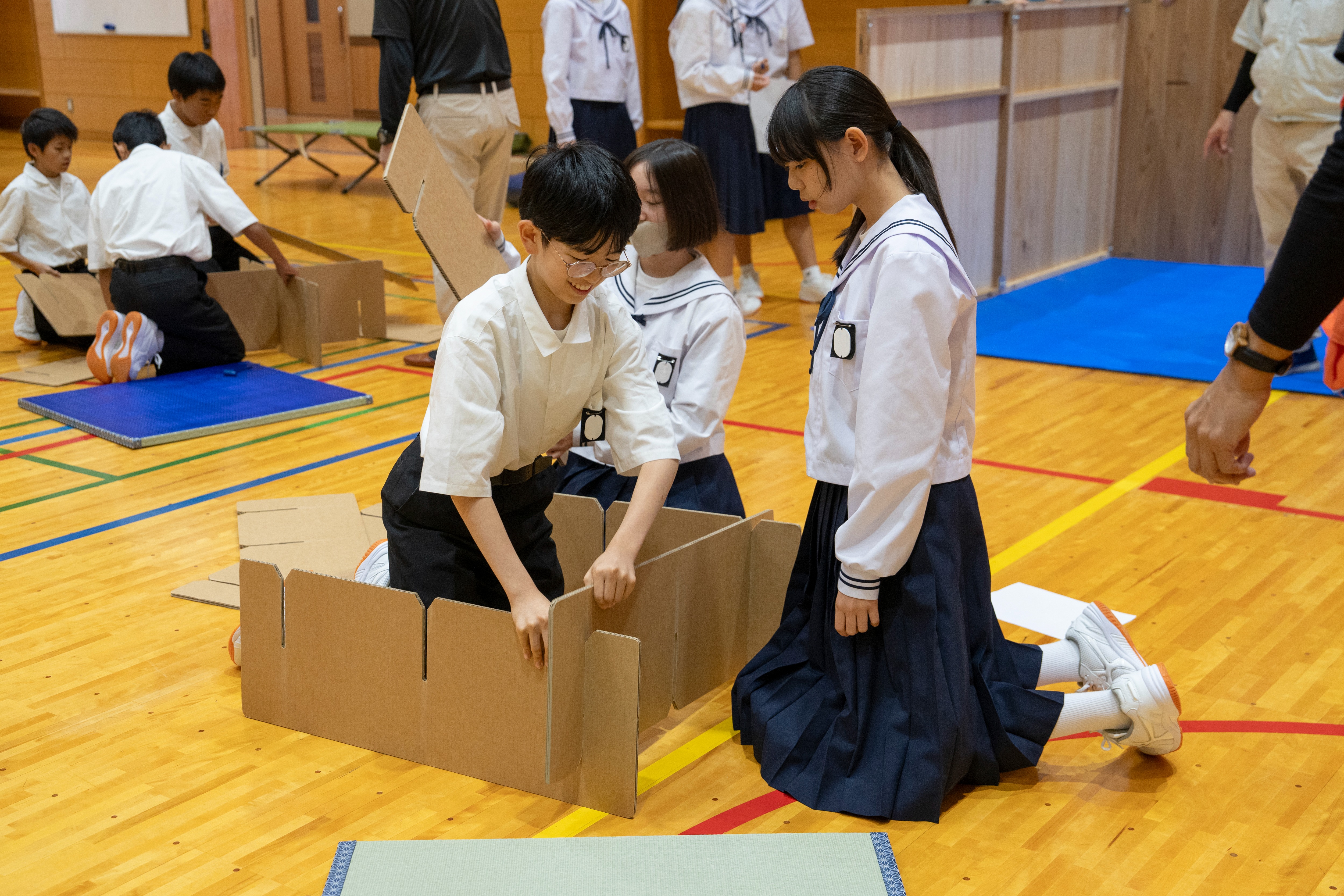 神岡中学校で地域の方と共に学ぶ、防災と認知症