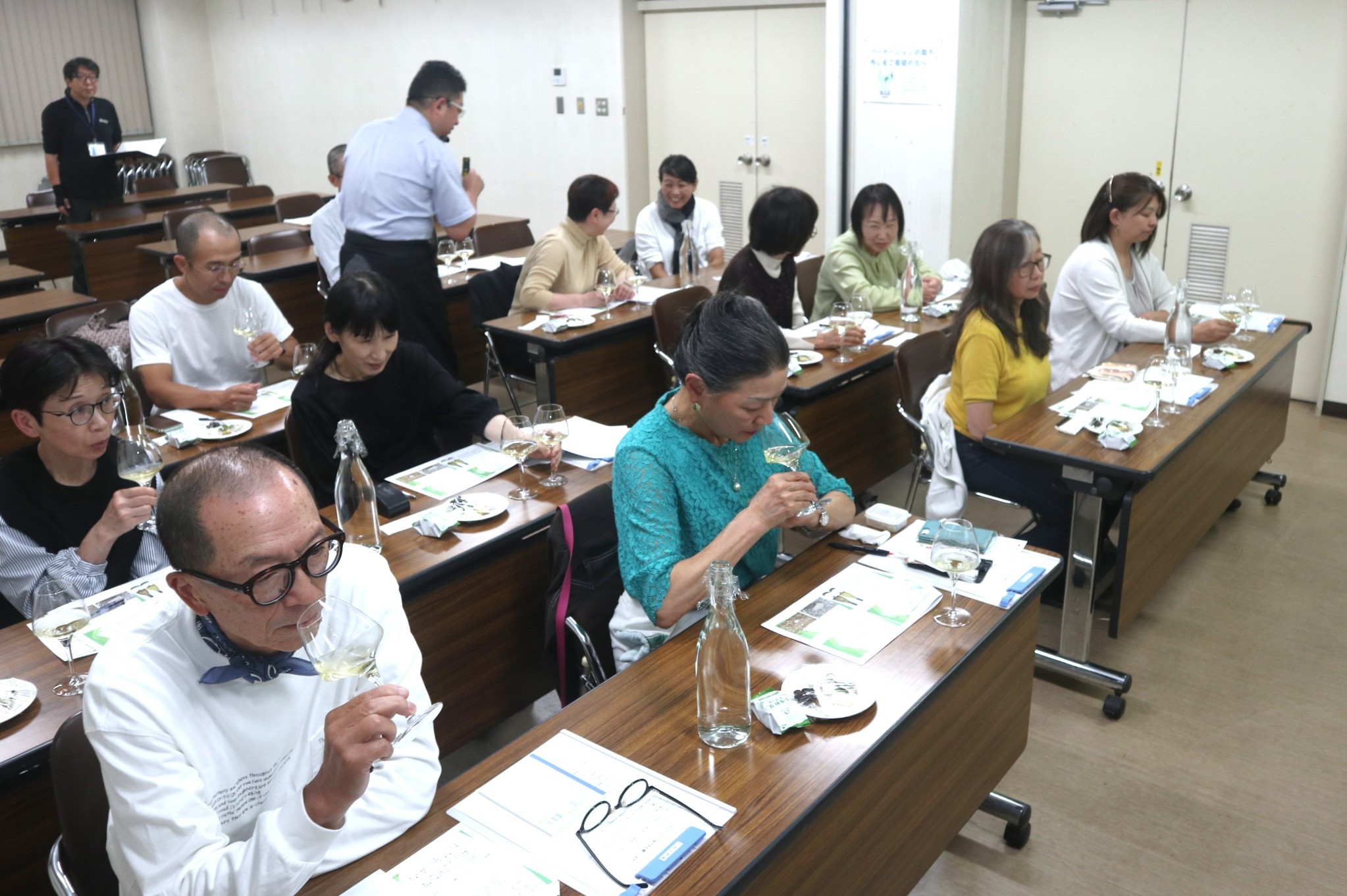 市民カレッジ“食”の講座「ワインの個性はどこから来る？」開く