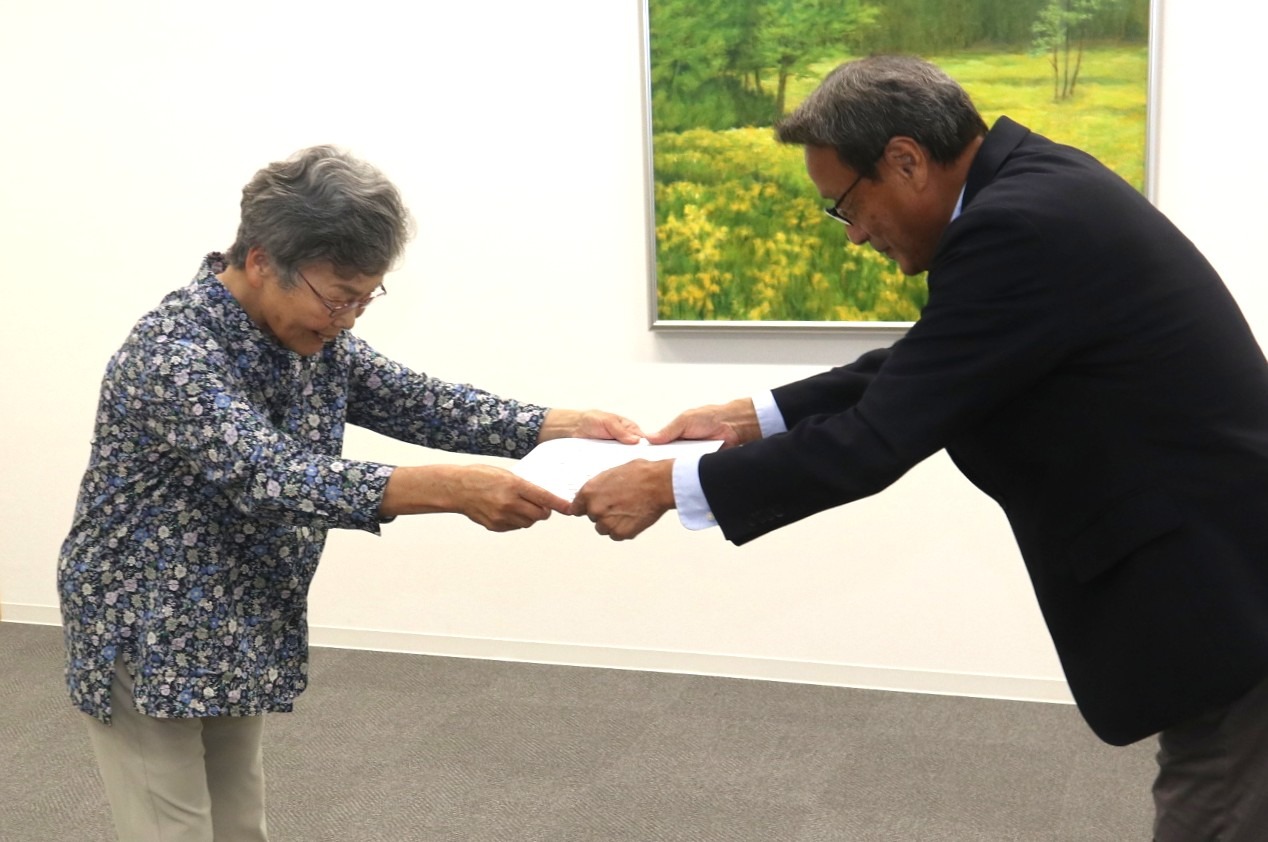「市民賞」に宮川町桑野の荒木さんが選ばれました