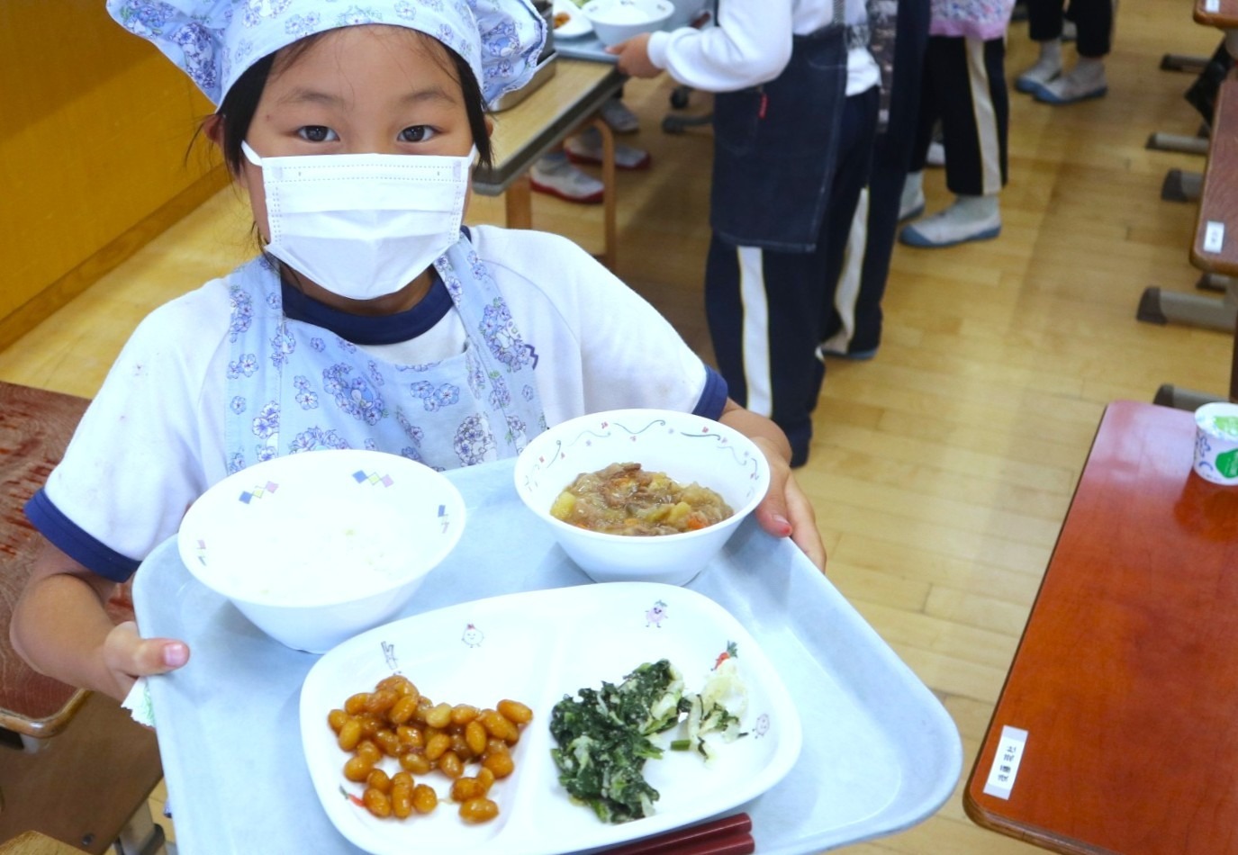 飛騨市産の食材を使った「ふるさと給食」が実施されました
