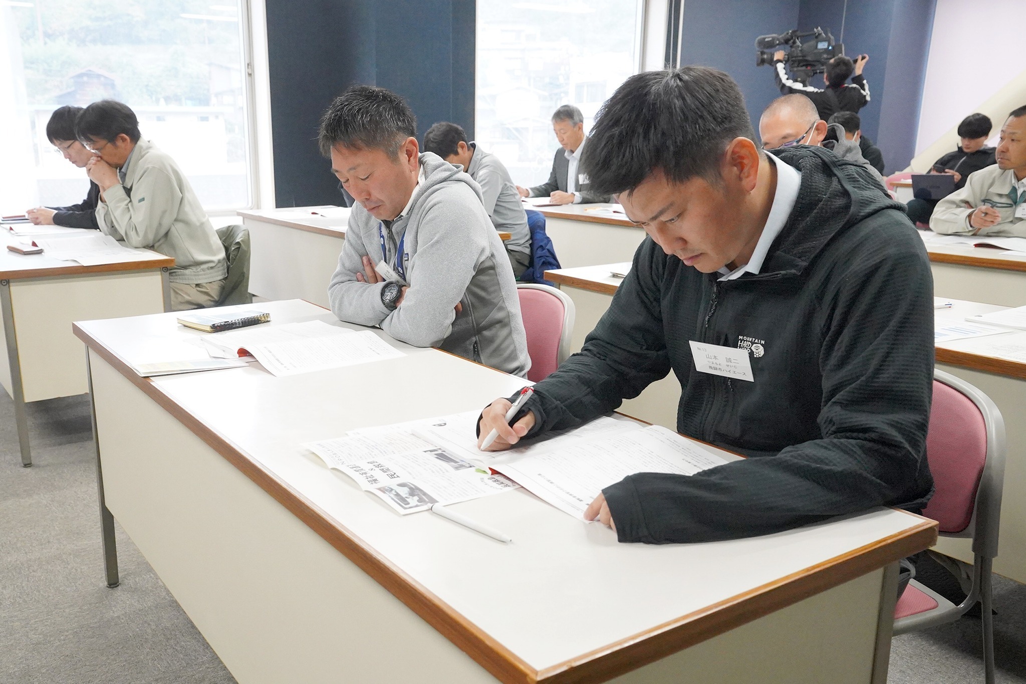 「神岡北部乗合タクシー」の運転者を担う市職員向けに講習会を実施