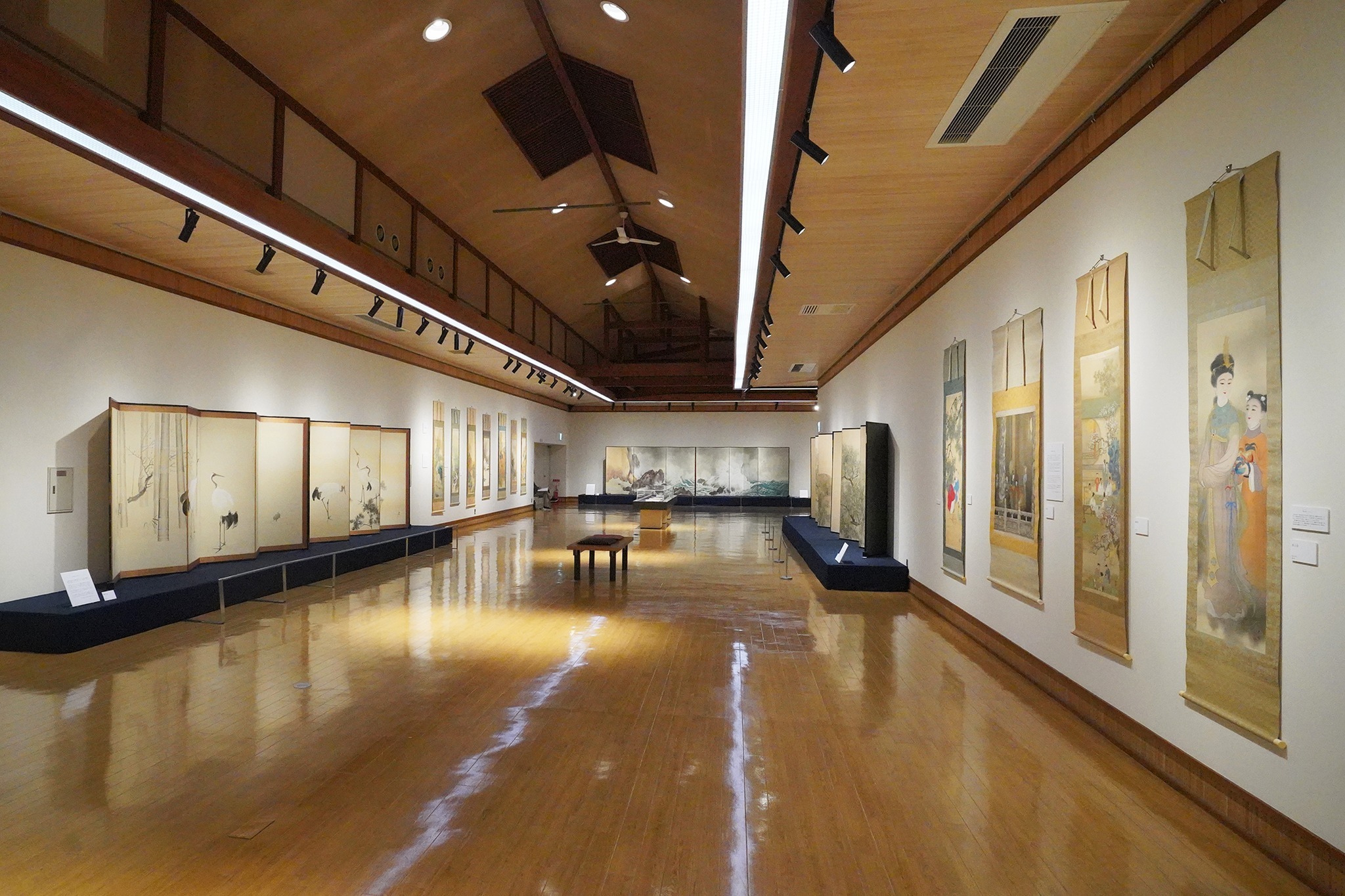 「京都画壇で学んだ郷土画家 玉舎春輝展」を開催