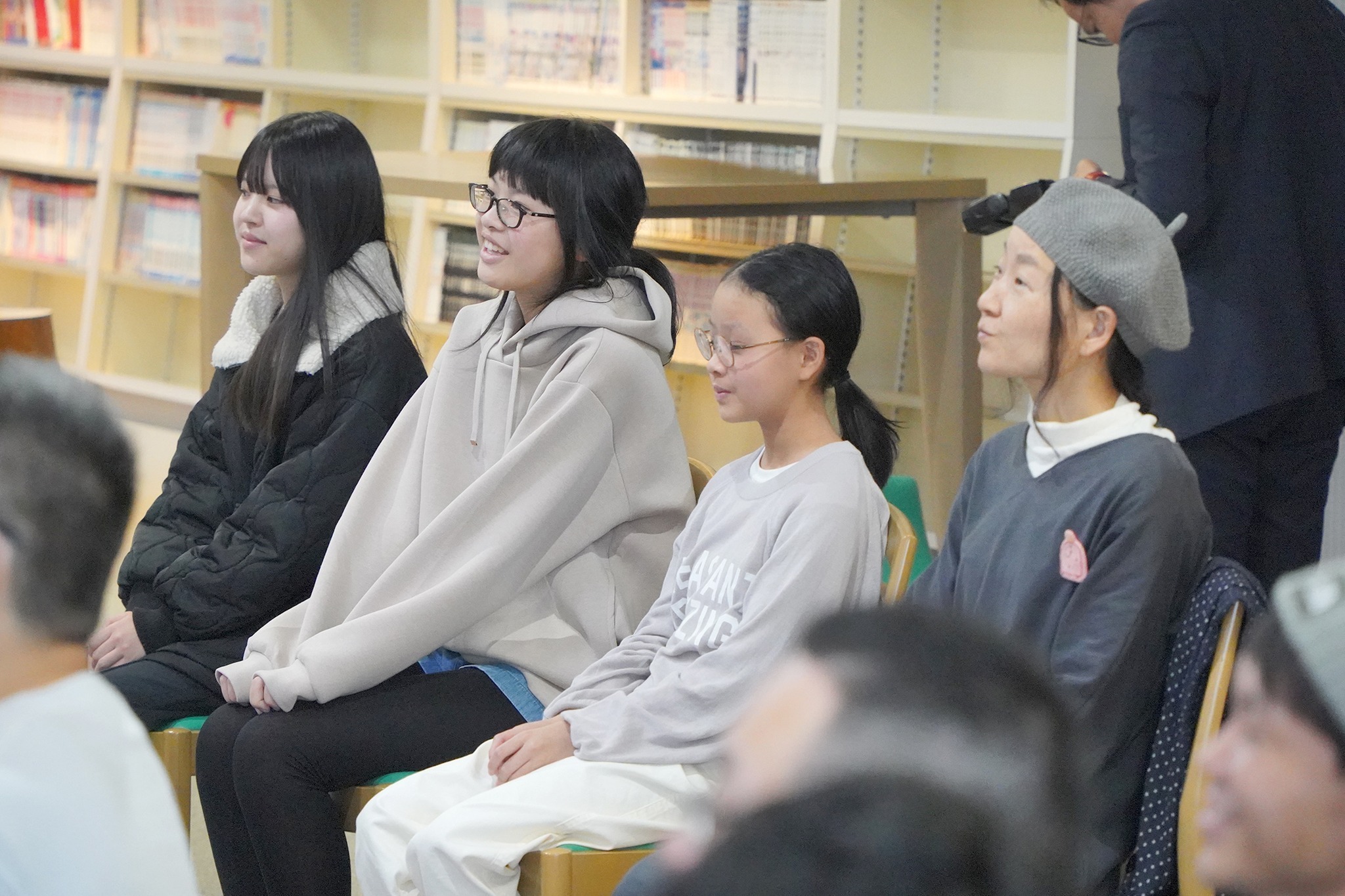 まんが王国で人気声優のトークショーを開催