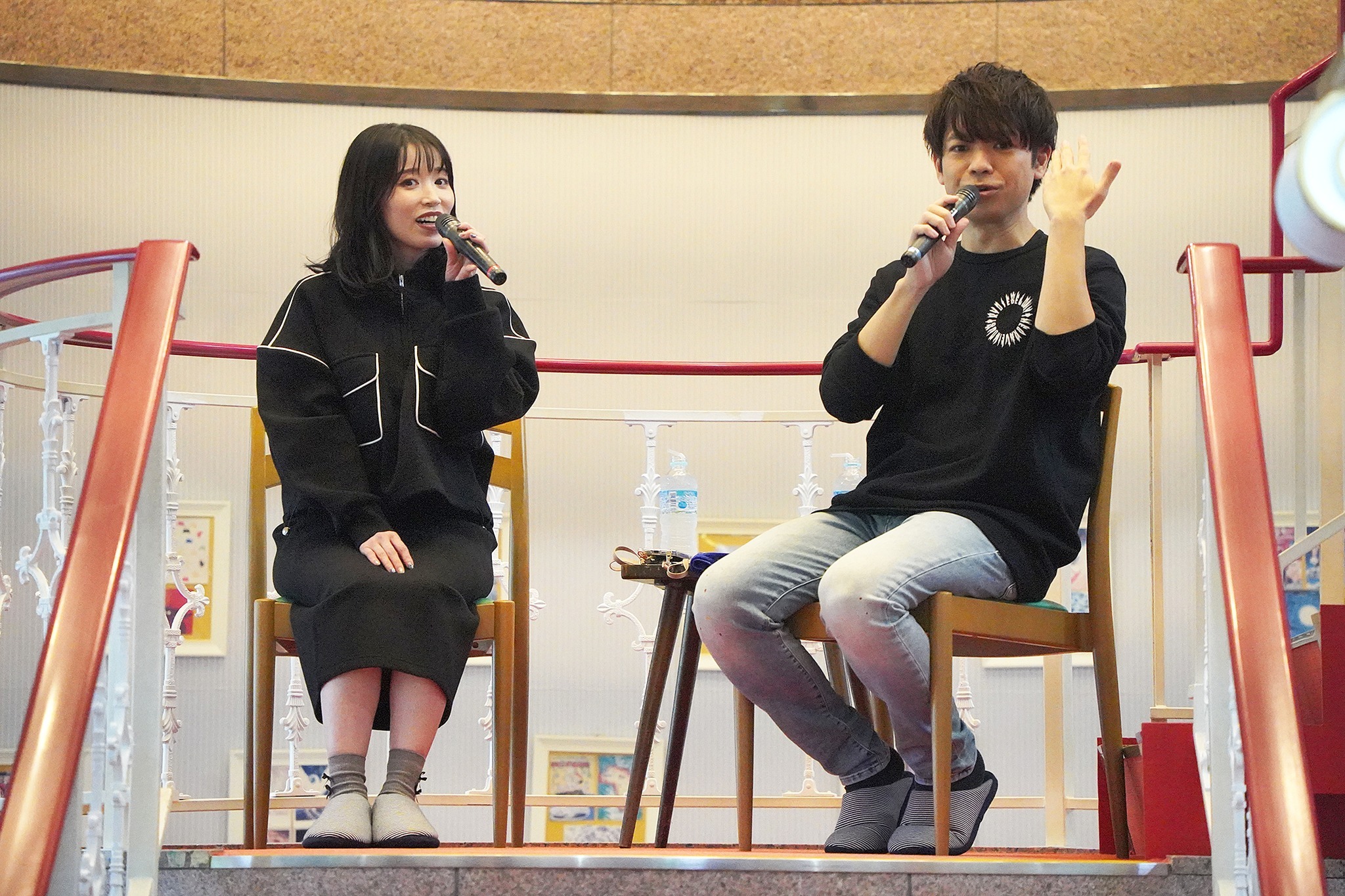 まんが王国で人気声優のトークショーを開催