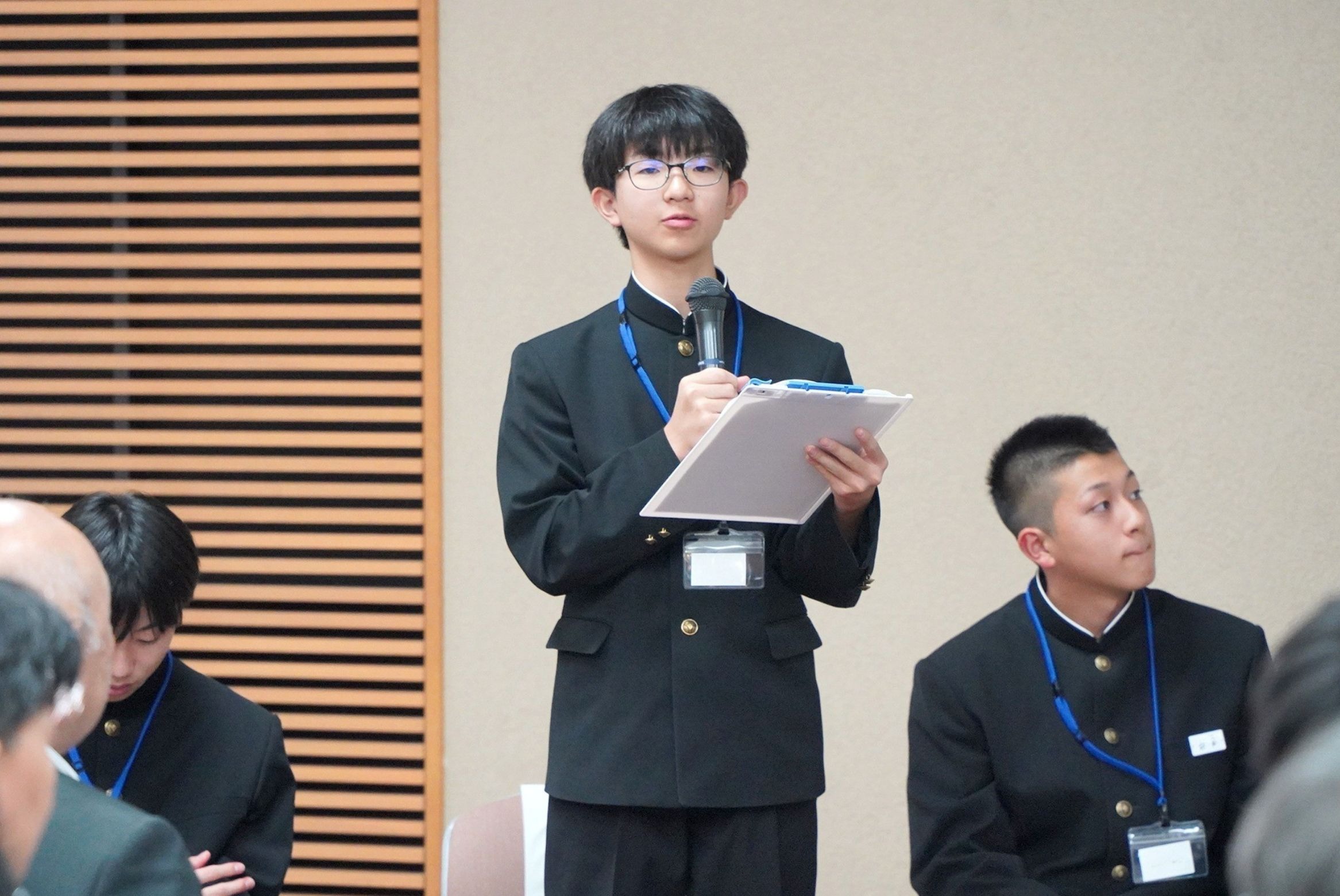 古川中3年生有志が取り組んだ脱炭素の取組みの成果を発表