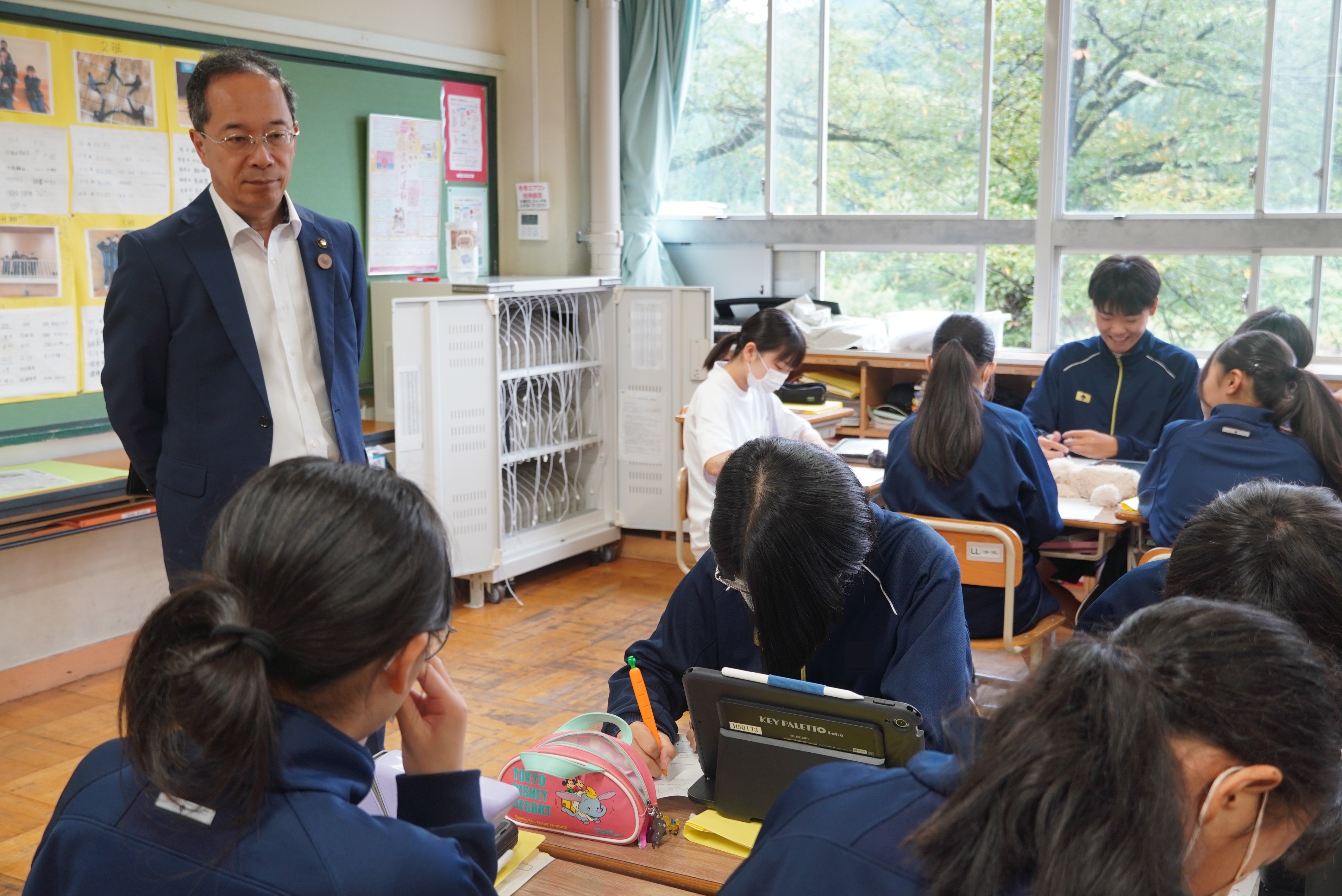 都竹市長が古川中学校を訪問し生徒と意見交換しました