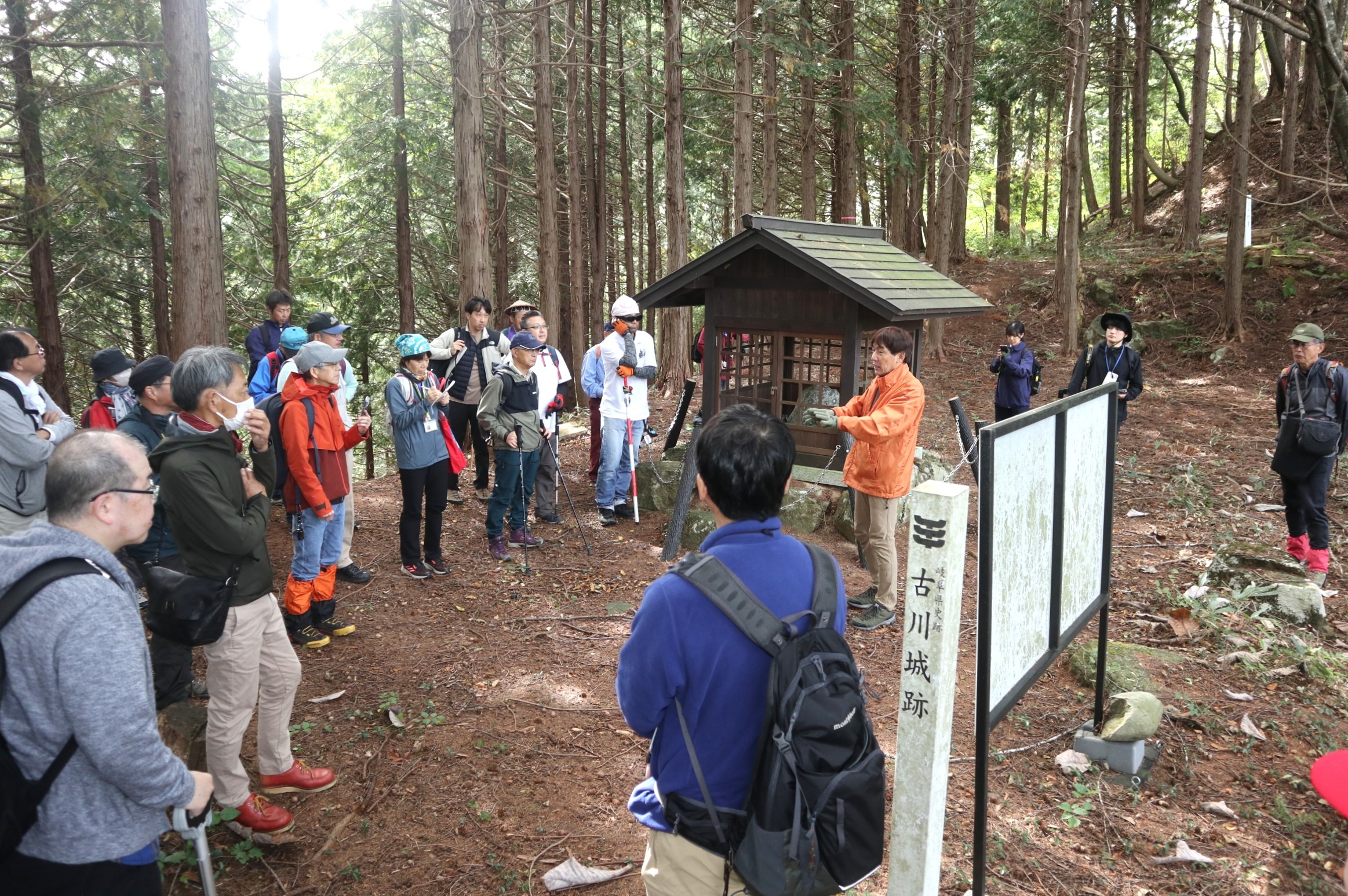飛騨市公認の「山城ガイド」による初ツアー開催