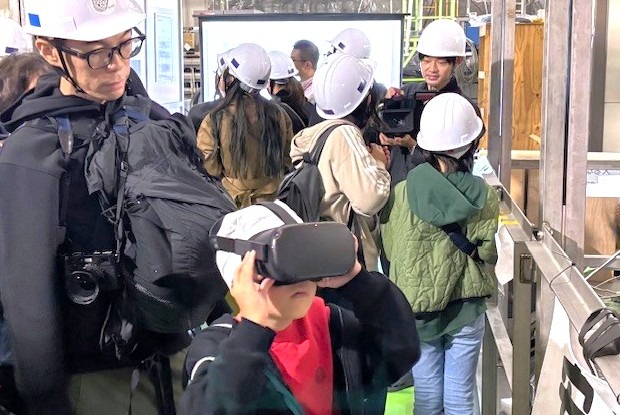 神岡町のスーパーカミオカンデ一般公開が行われました