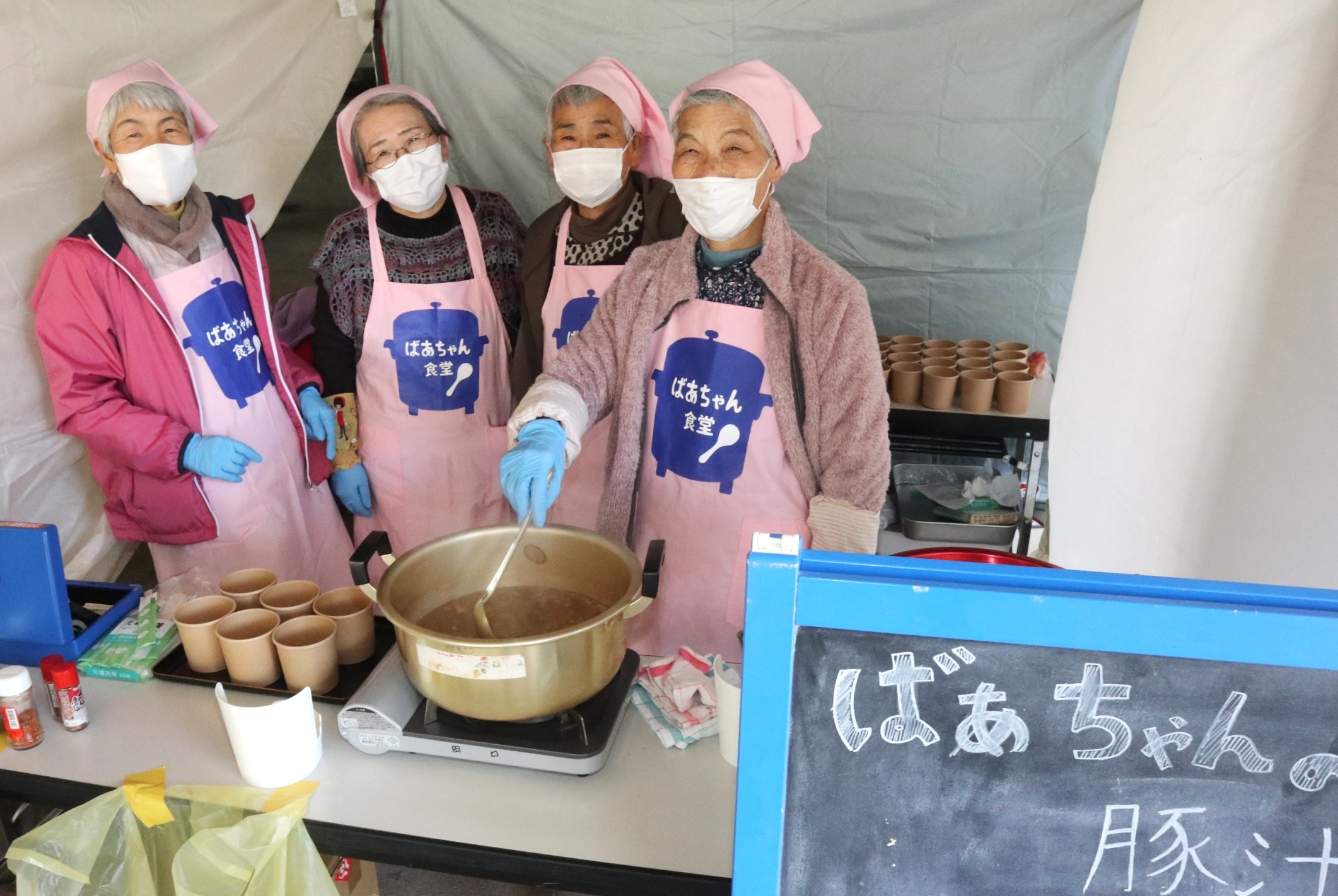 河合小とタイアップし「飛騨かわい いなか～にばる」を盛大に開催！