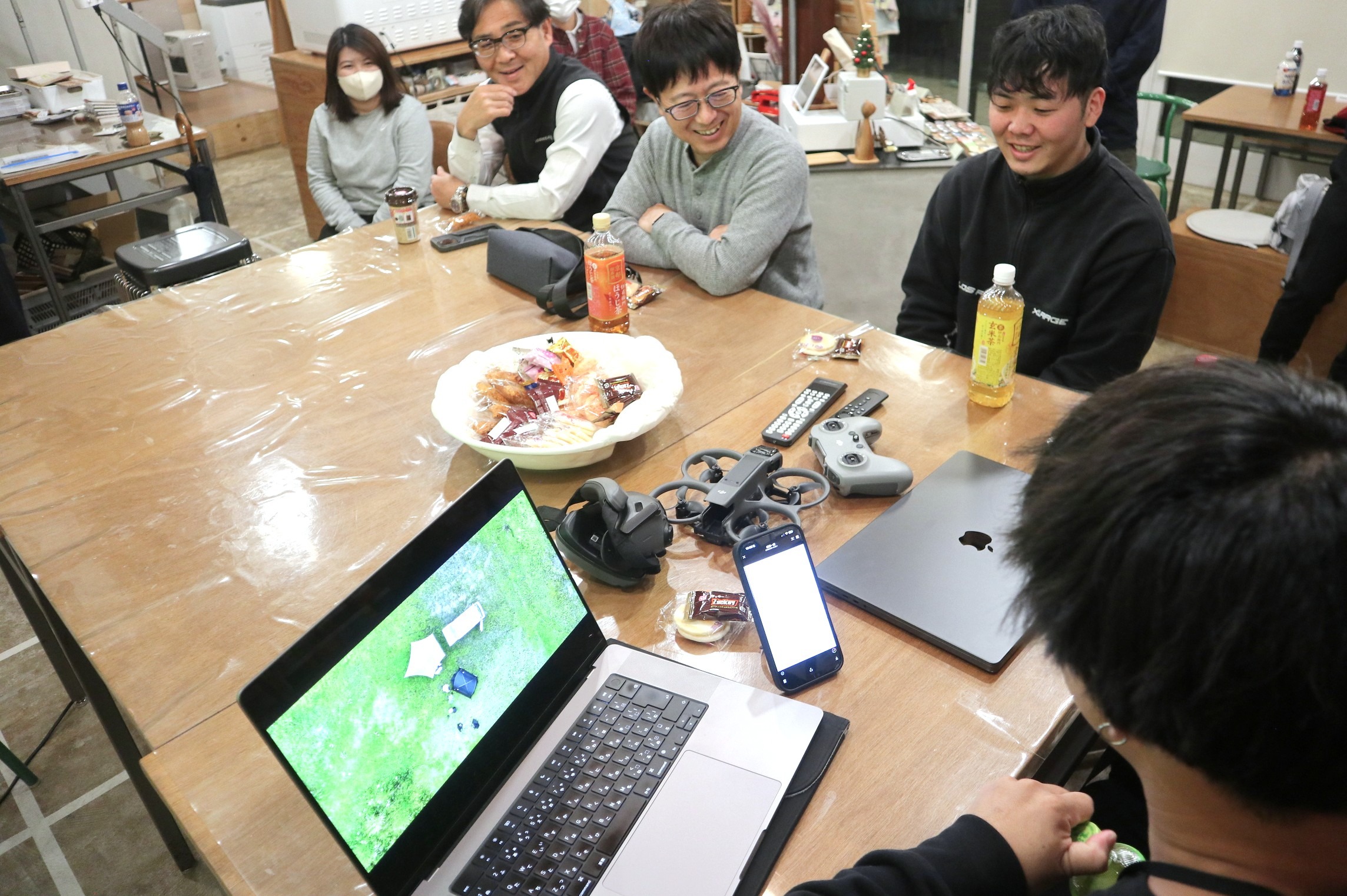 大空から感動を…ヒダソラが“ドローンサロン”開催