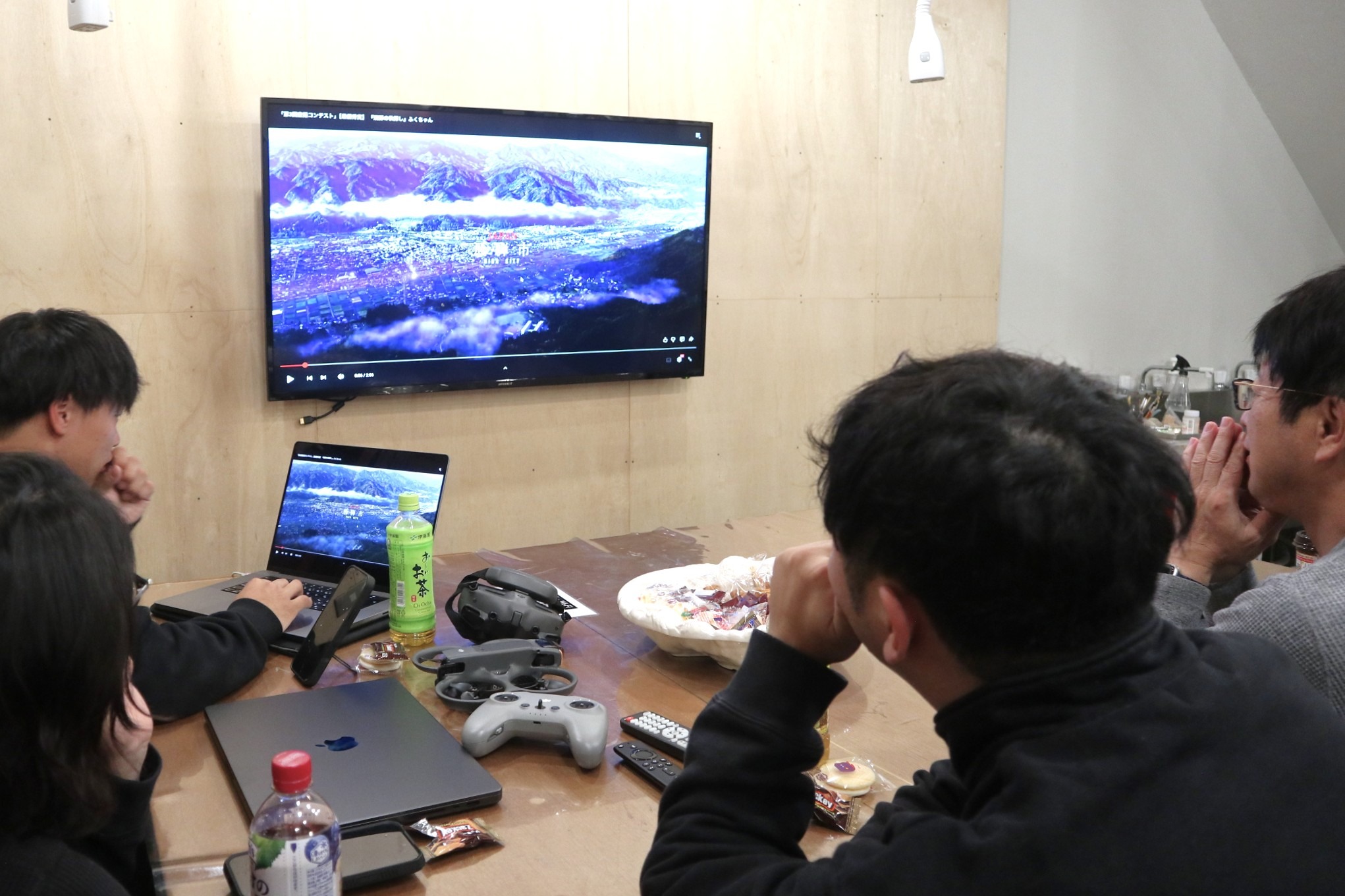 大空から感動を…ヒダソラが“ドローンサロン”開催