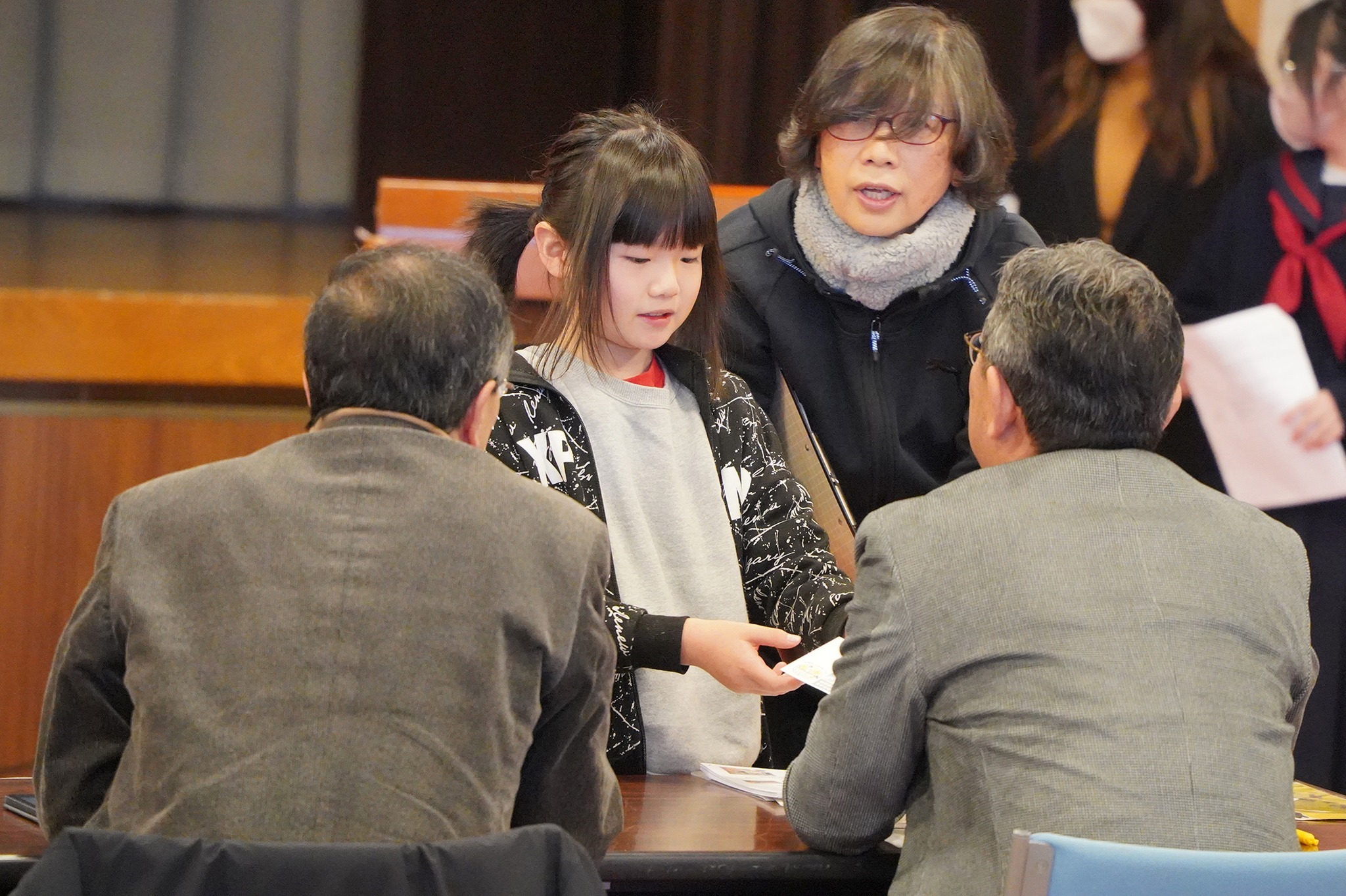 児童生徒らが実践してきた探究活動の成果を発表