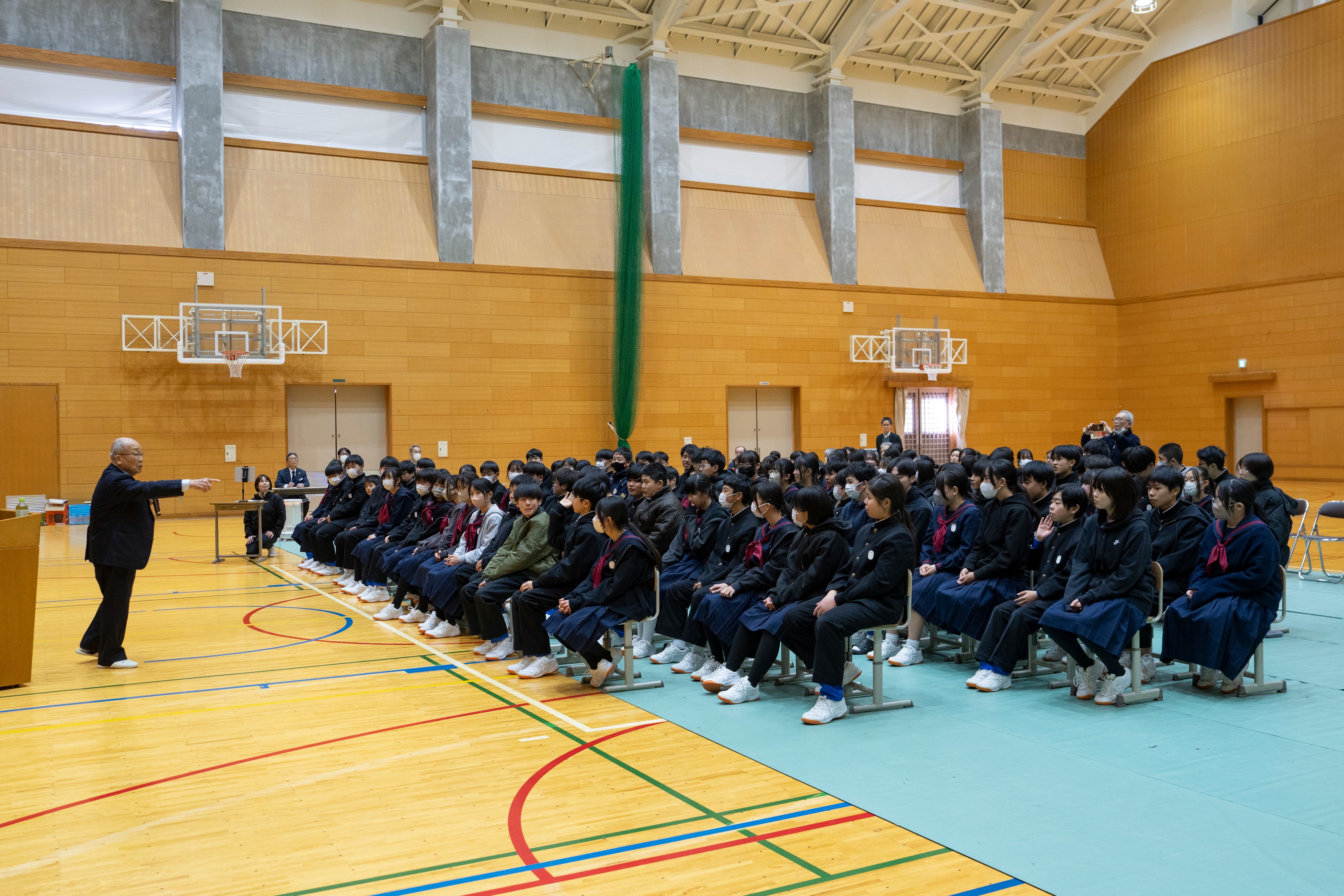 神岡中・山之村小中で被爆体験講話が行われました