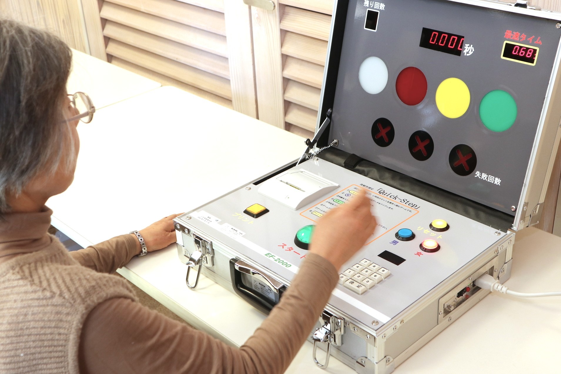 図書館会場に認知症と車の運転を考える「オレンジBookカフェ」を開催