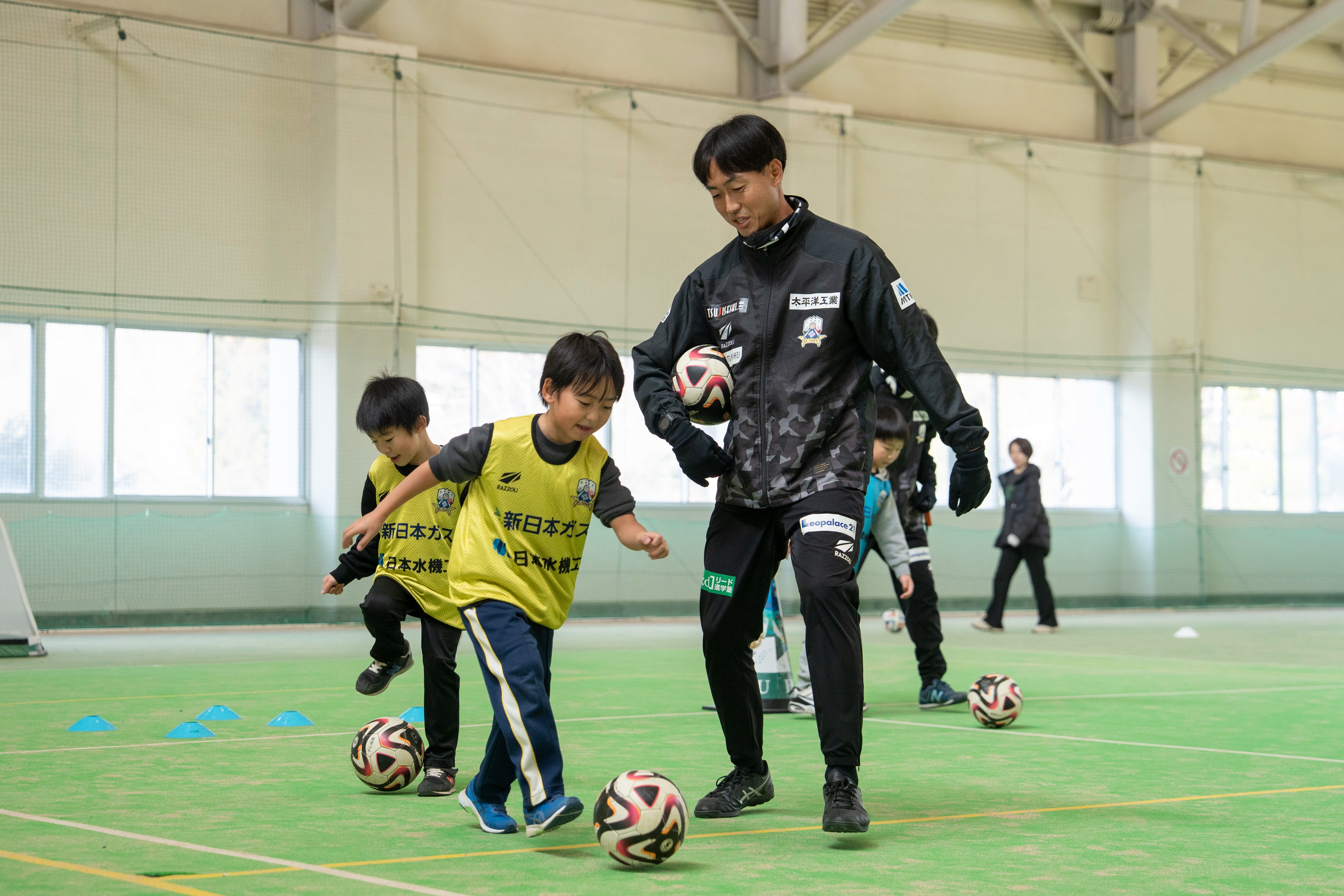 FC岐阜子どもサッカー教室が開かれました
