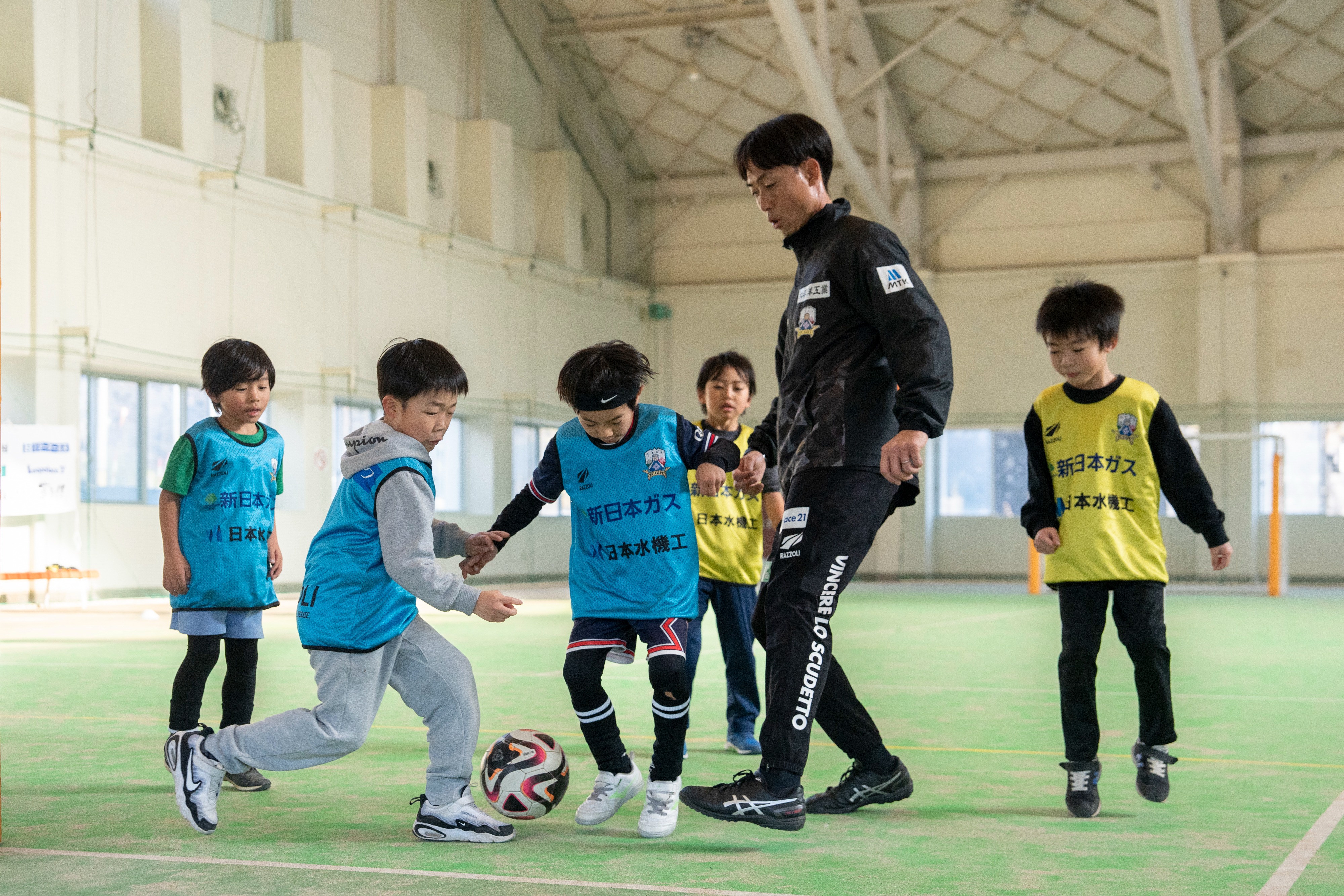 FC岐阜子どもサッカー教室が開かれました