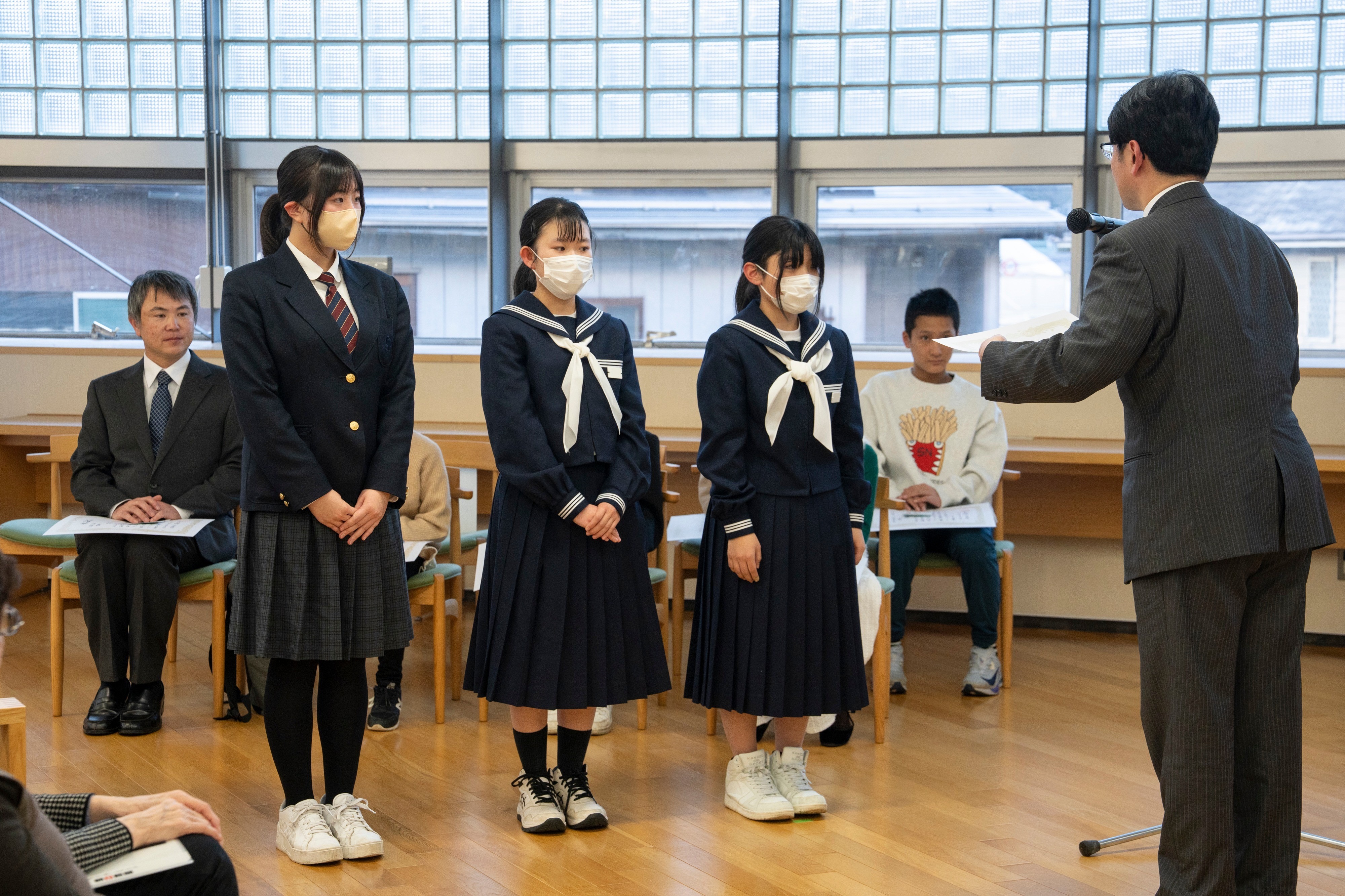 第8回荒垣秀雄顕彰作文コンクールの表彰式が開催されました