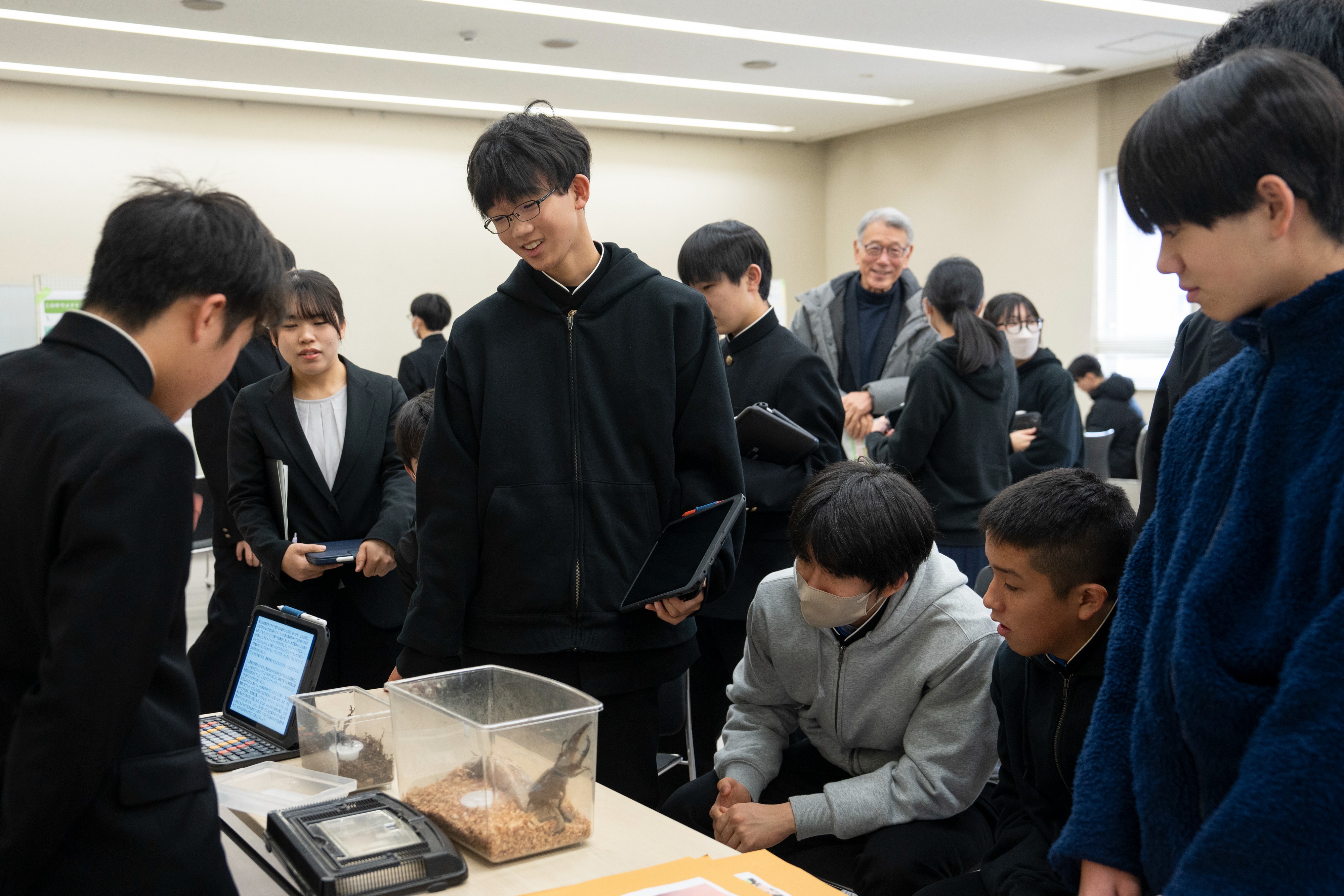 神岡中学校「探Q発表会」を開催