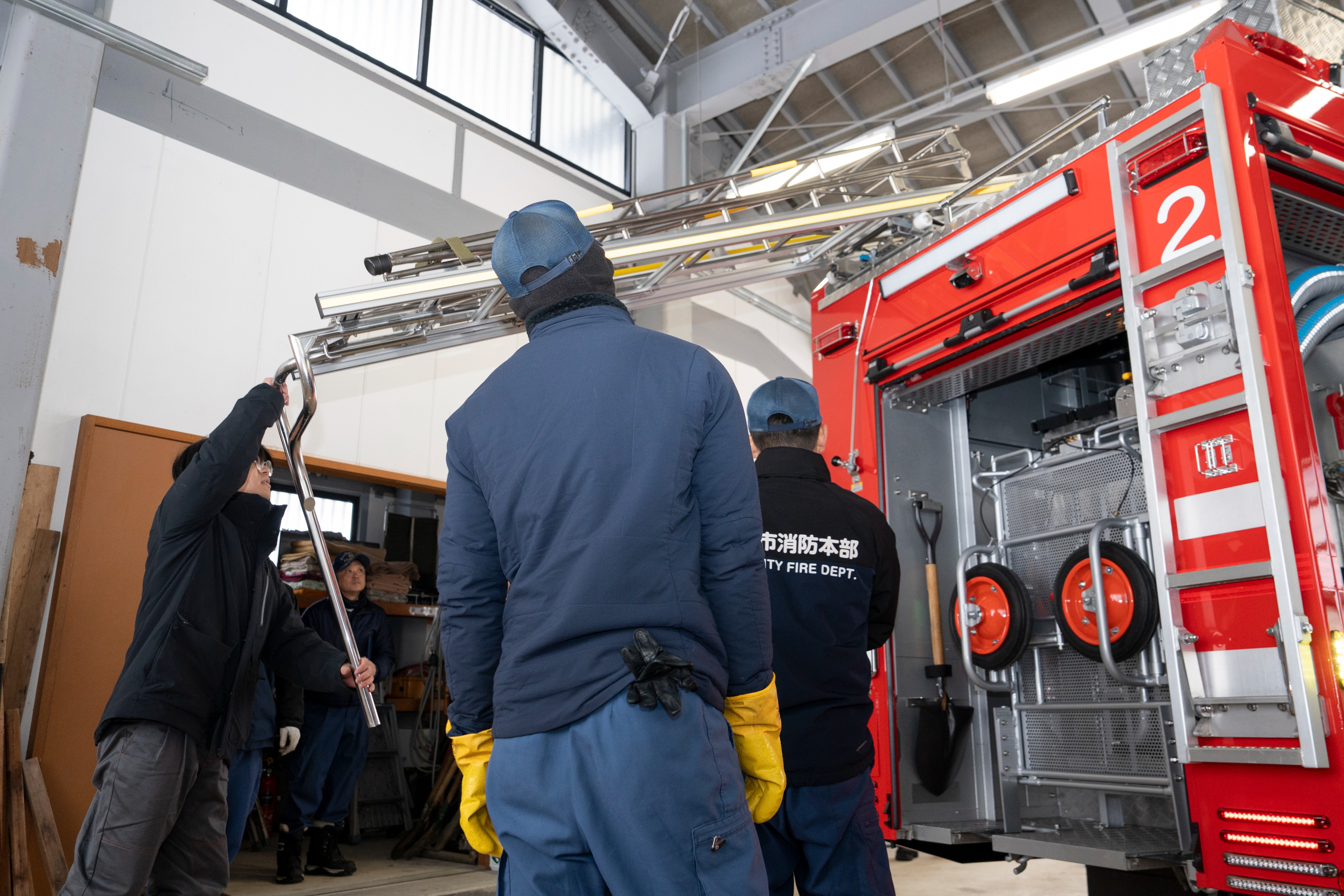 神岡消防署で新消防車の取扱説明会を実施