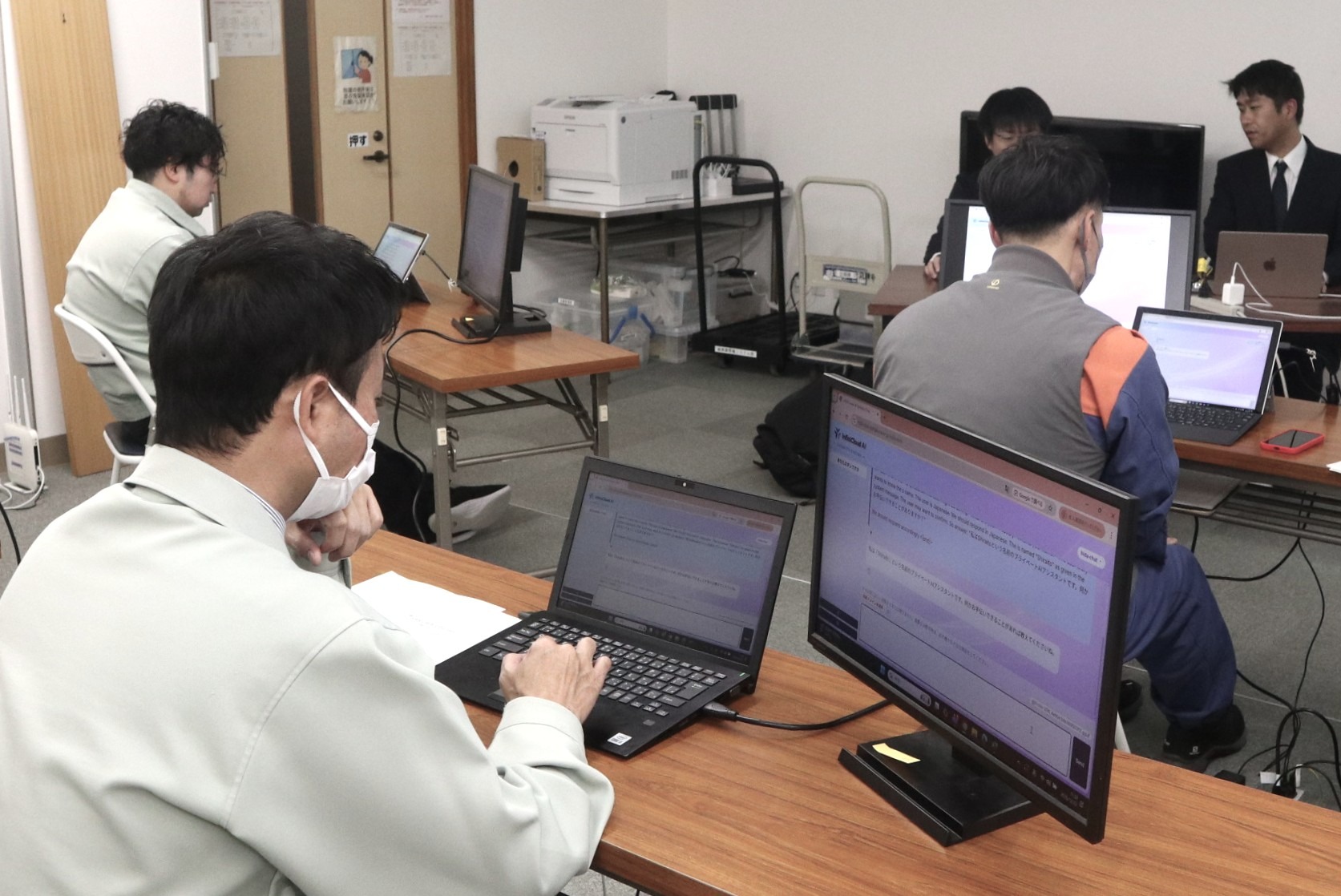 行政業務へのＡＩ（人工知能）活用に向け、市が実証実験をスタート