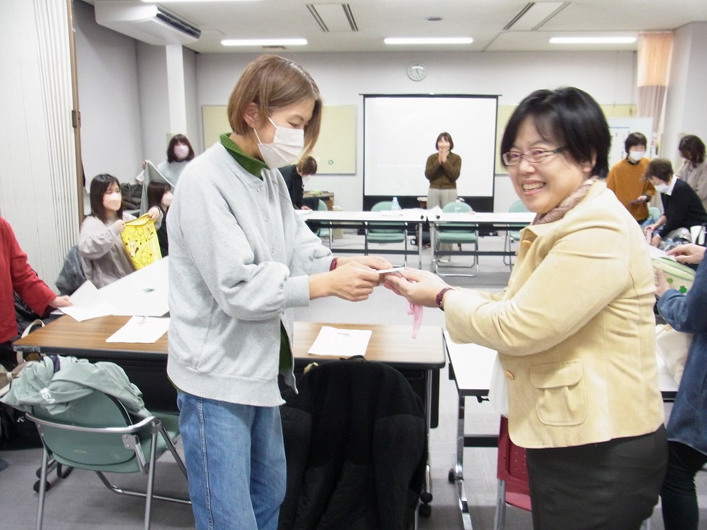 ふたごちゃん、みつごちゃんを応援するピアサポーター養成講座を開催