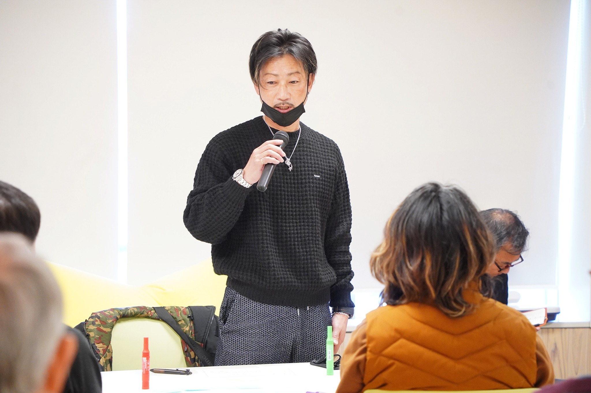 「探究」と「まちづくり」について語り合う会議を開催