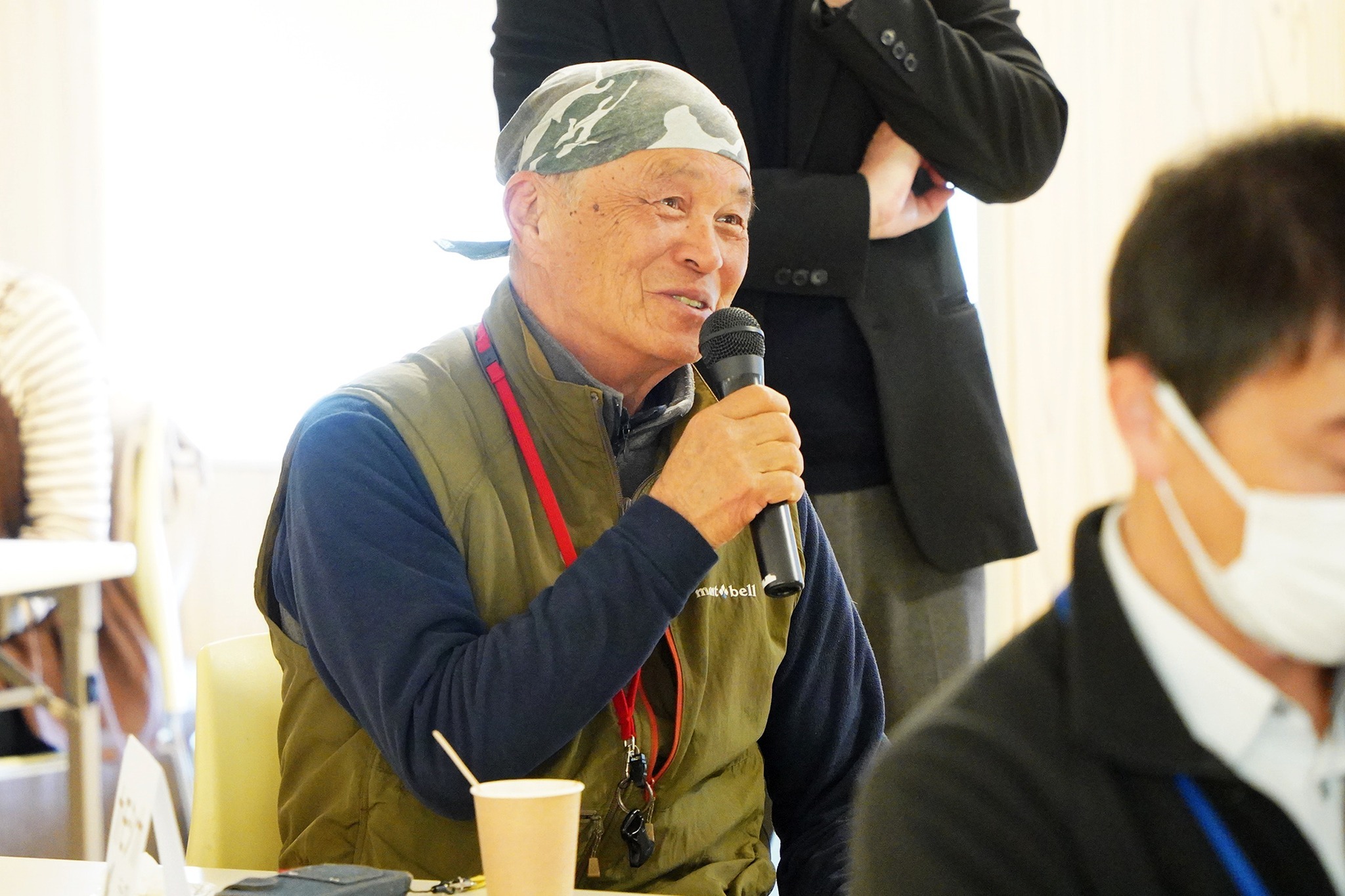 「探究」と「まちづくり」について語り合う会議を開催