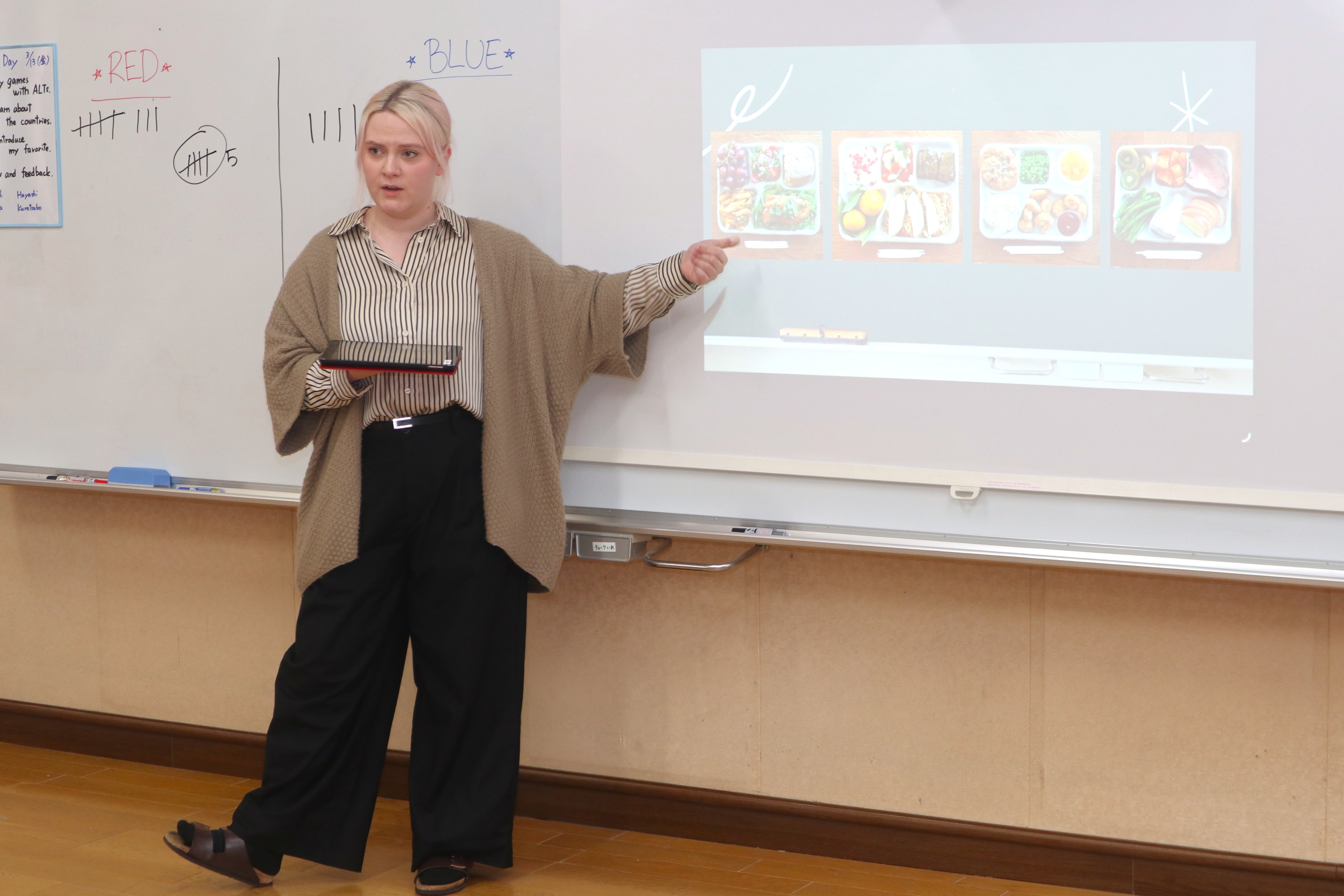 楽しみながら外国語を学ぶ「English Day with ALTs」を開催