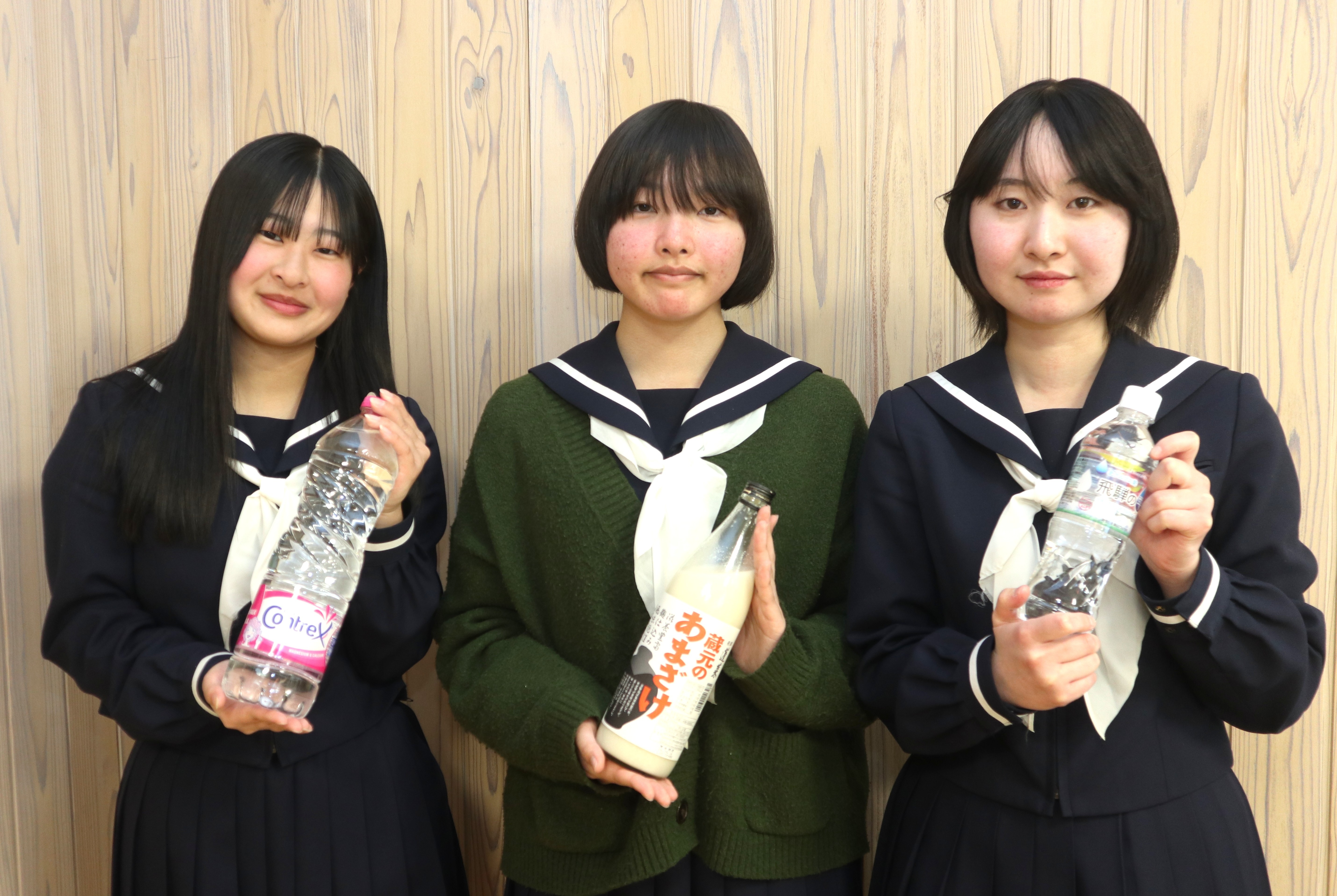 吉城高生が飛騨市の水の良さについてＰＲイベントを開催