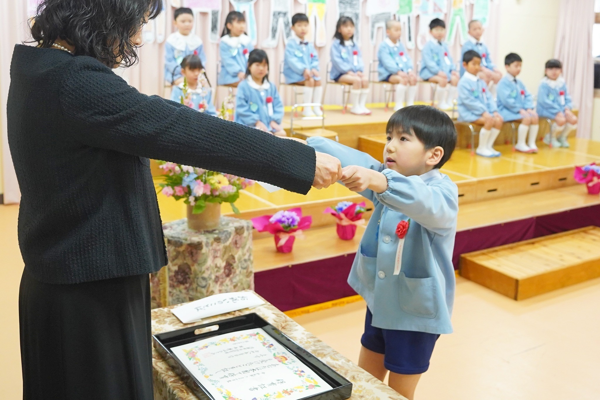 旭保育園で最後となる卒園式、修了式と閉園式を開催