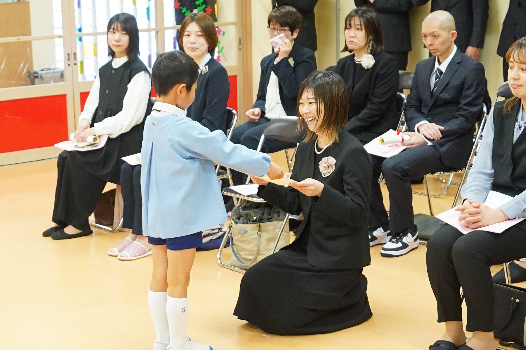 旭保育園で最後となる卒園式、修了式と閉園式を開催