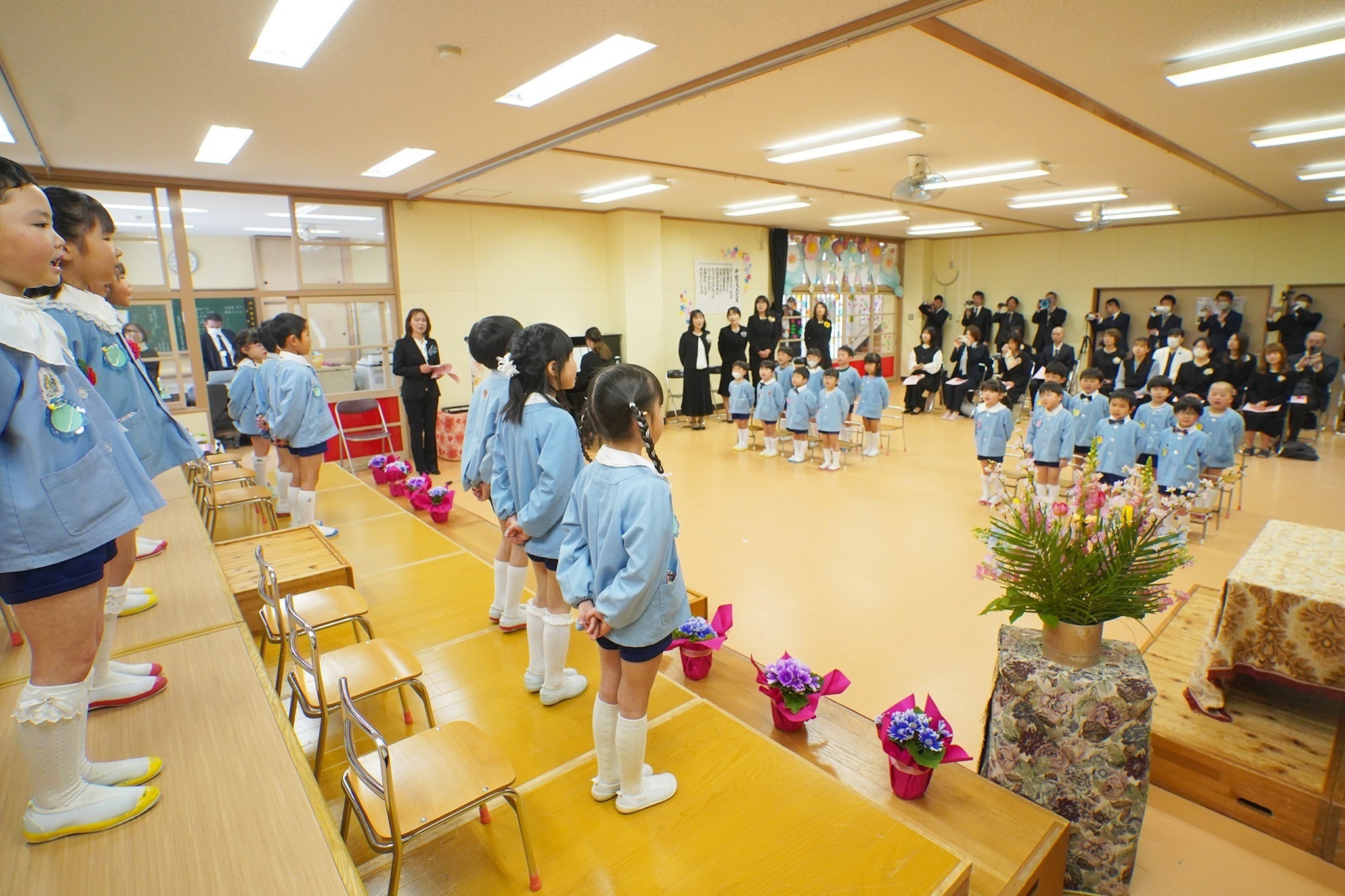 旭保育園で最後となる卒園式、修了式と閉園式を開催