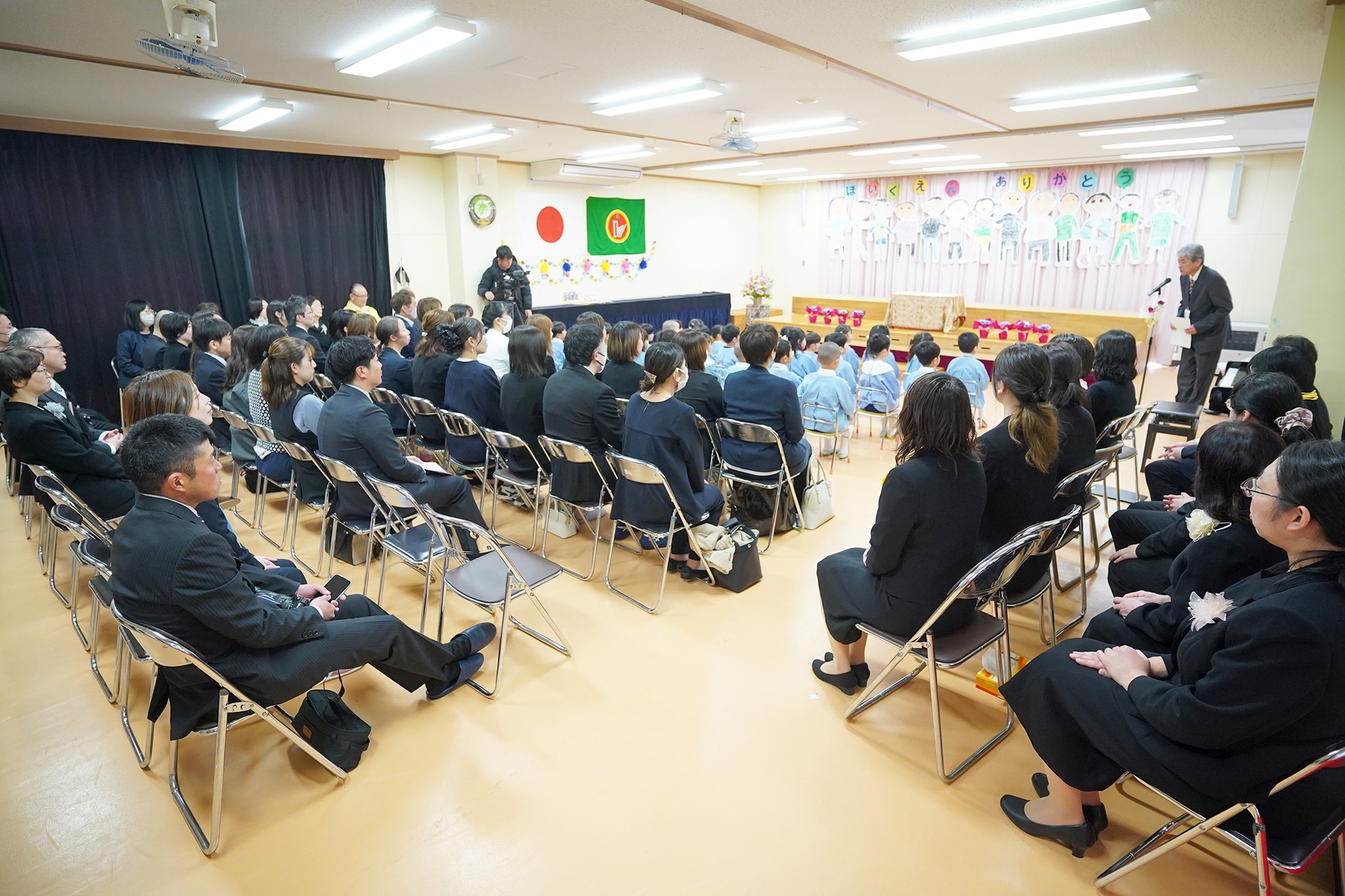 旭保育園で最後となる卒園式、修了式と閉園式を開催