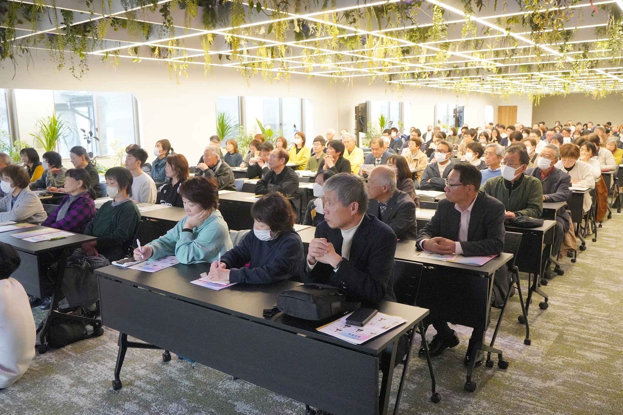 「コー・イノベーション大学」の魅力を紹介する説明会が開かれました