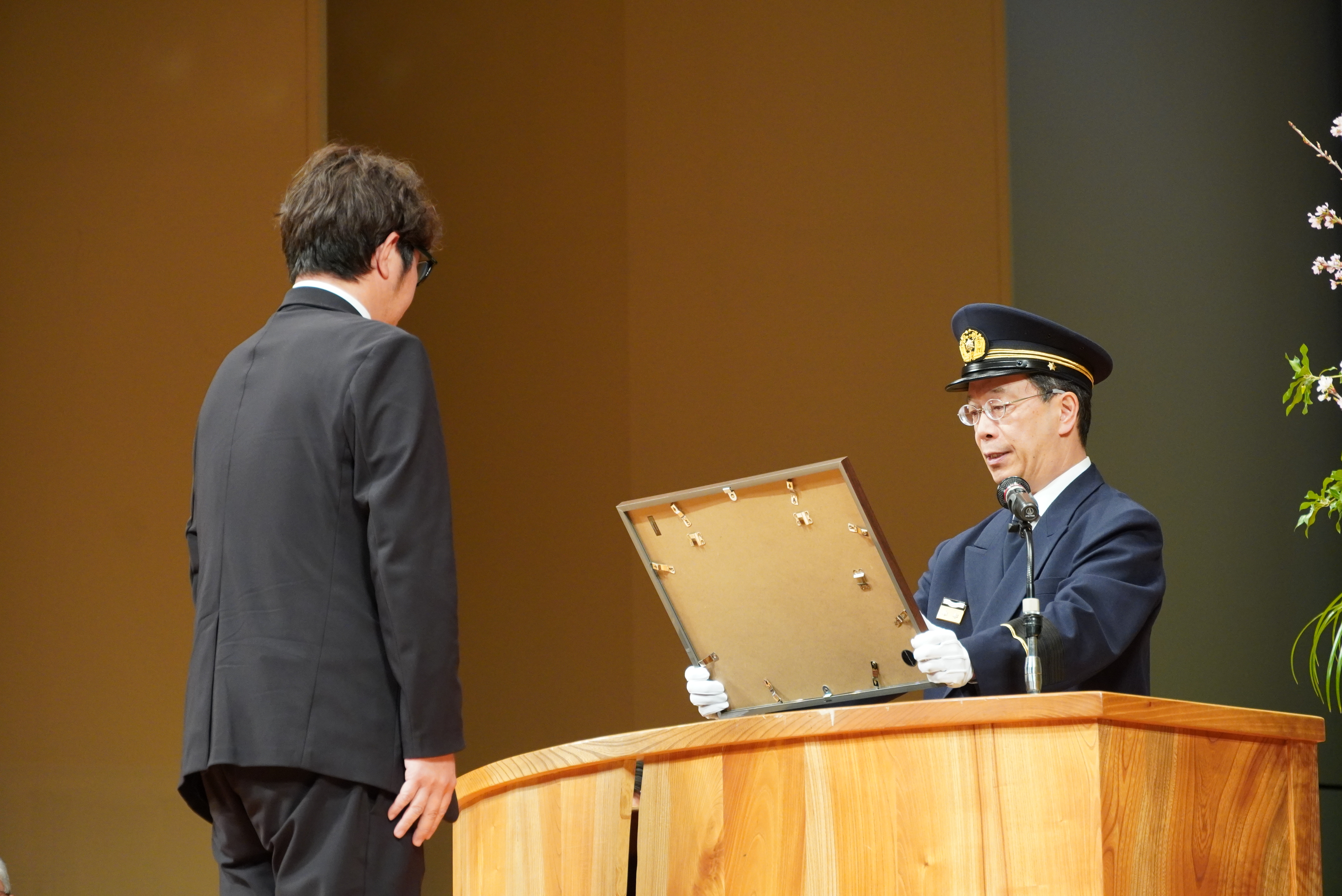 令和8年度飛騨市消防団入退団式が行われました