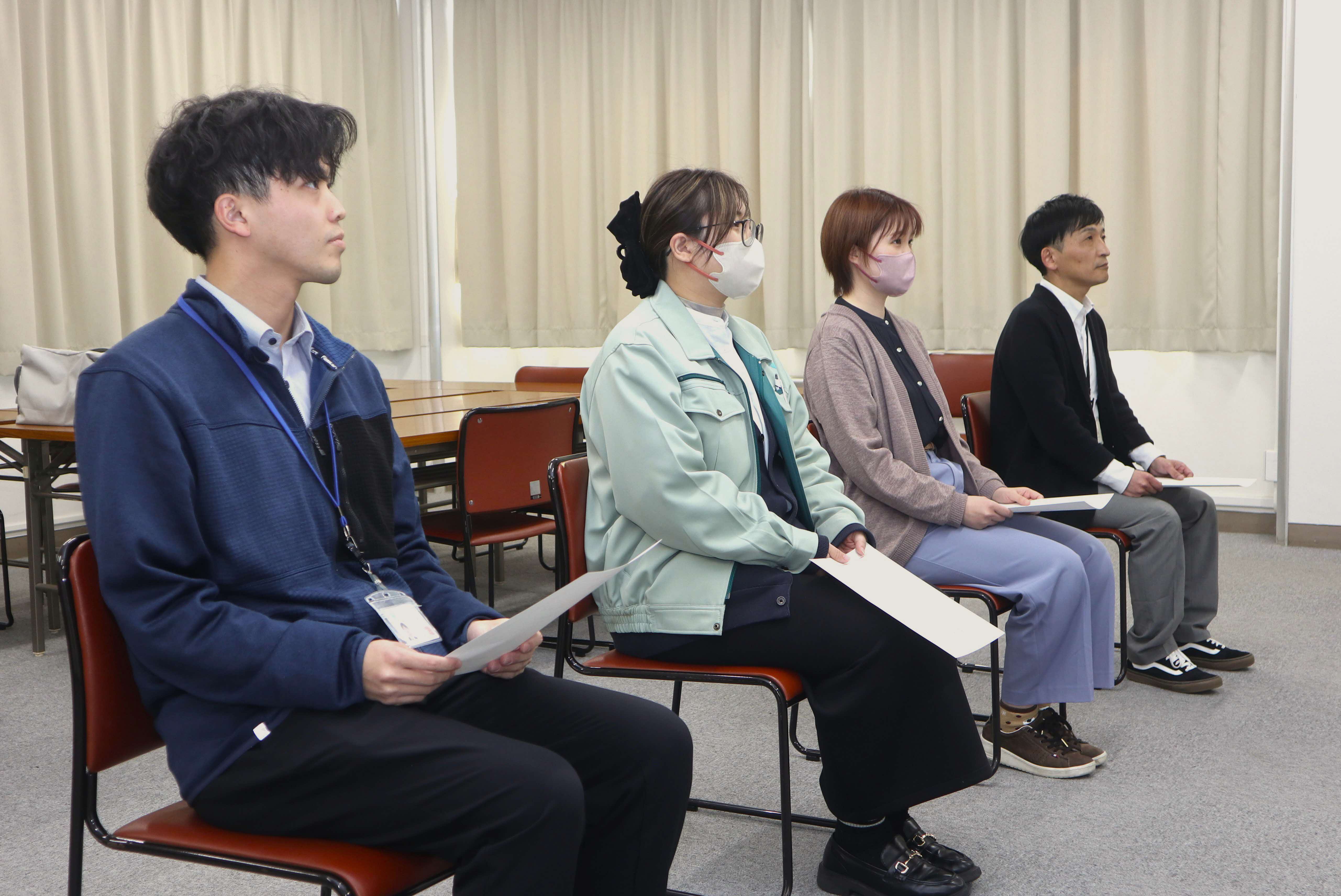 「庁内横断型プロジェクト」委嘱状交付式が開かれました