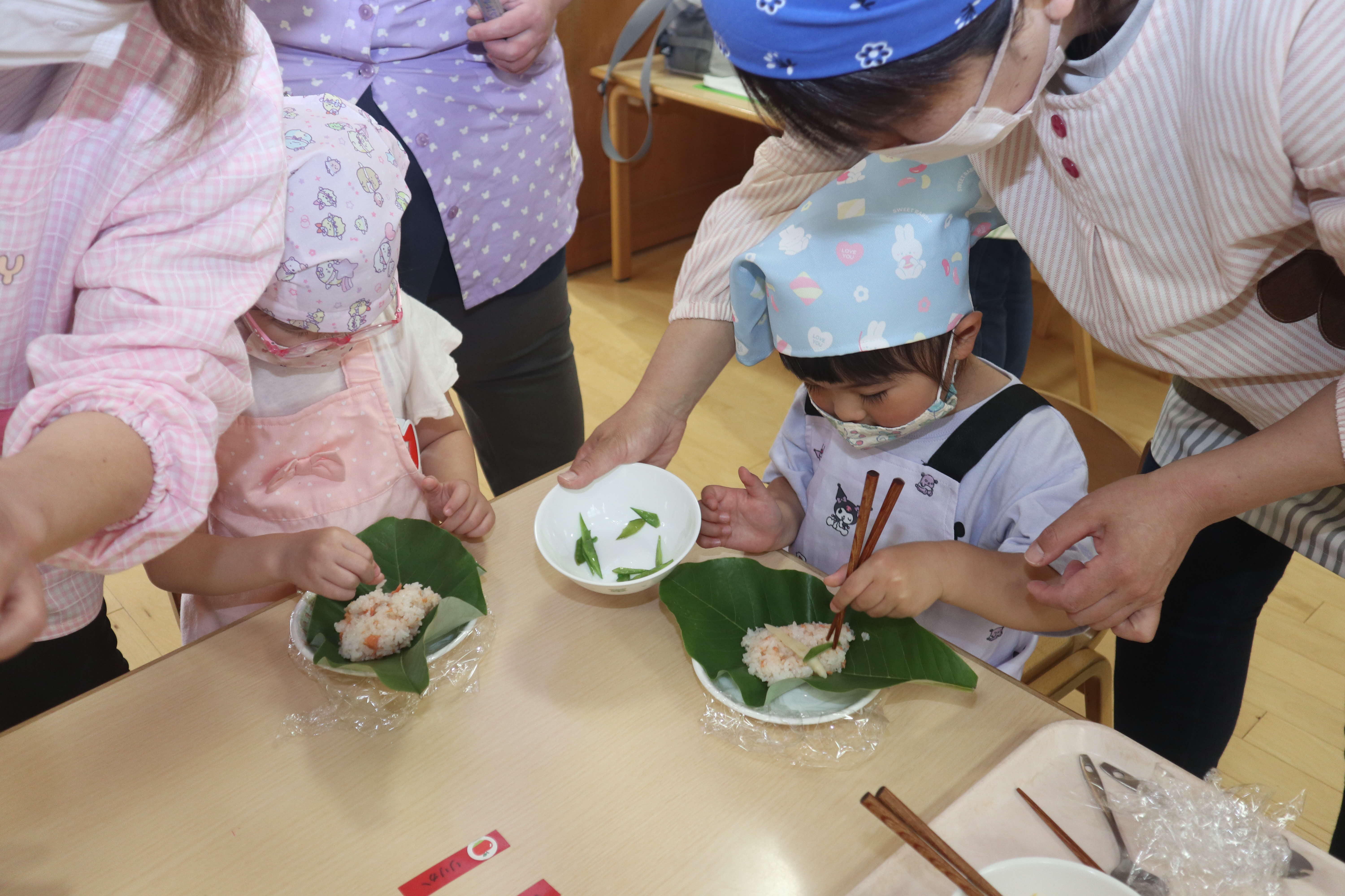 健やかな成長を願って…河合、宮川両園が旧暦「こどもの日」祝う
