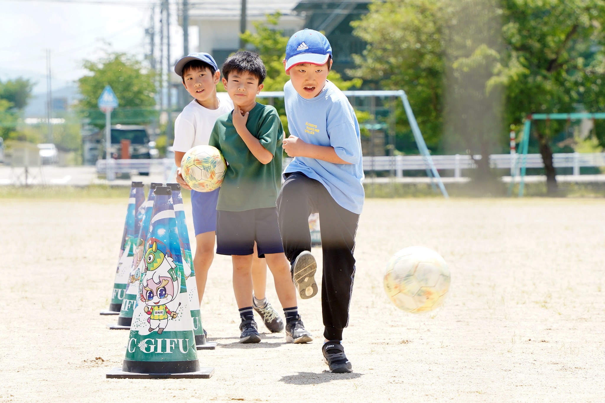 FC岐阜が子どもサッカー教室を開催