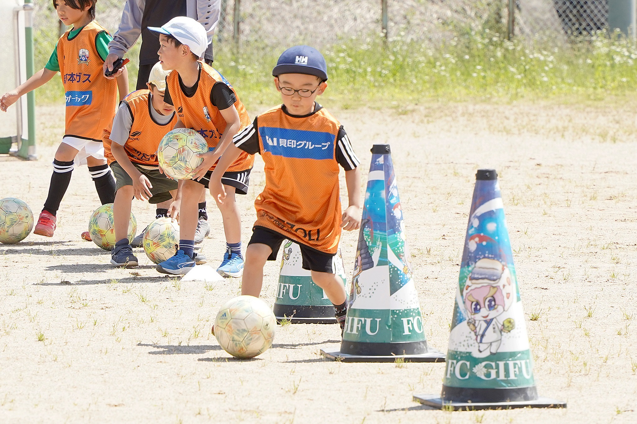 FC岐阜が子どもサッカー教室を開催