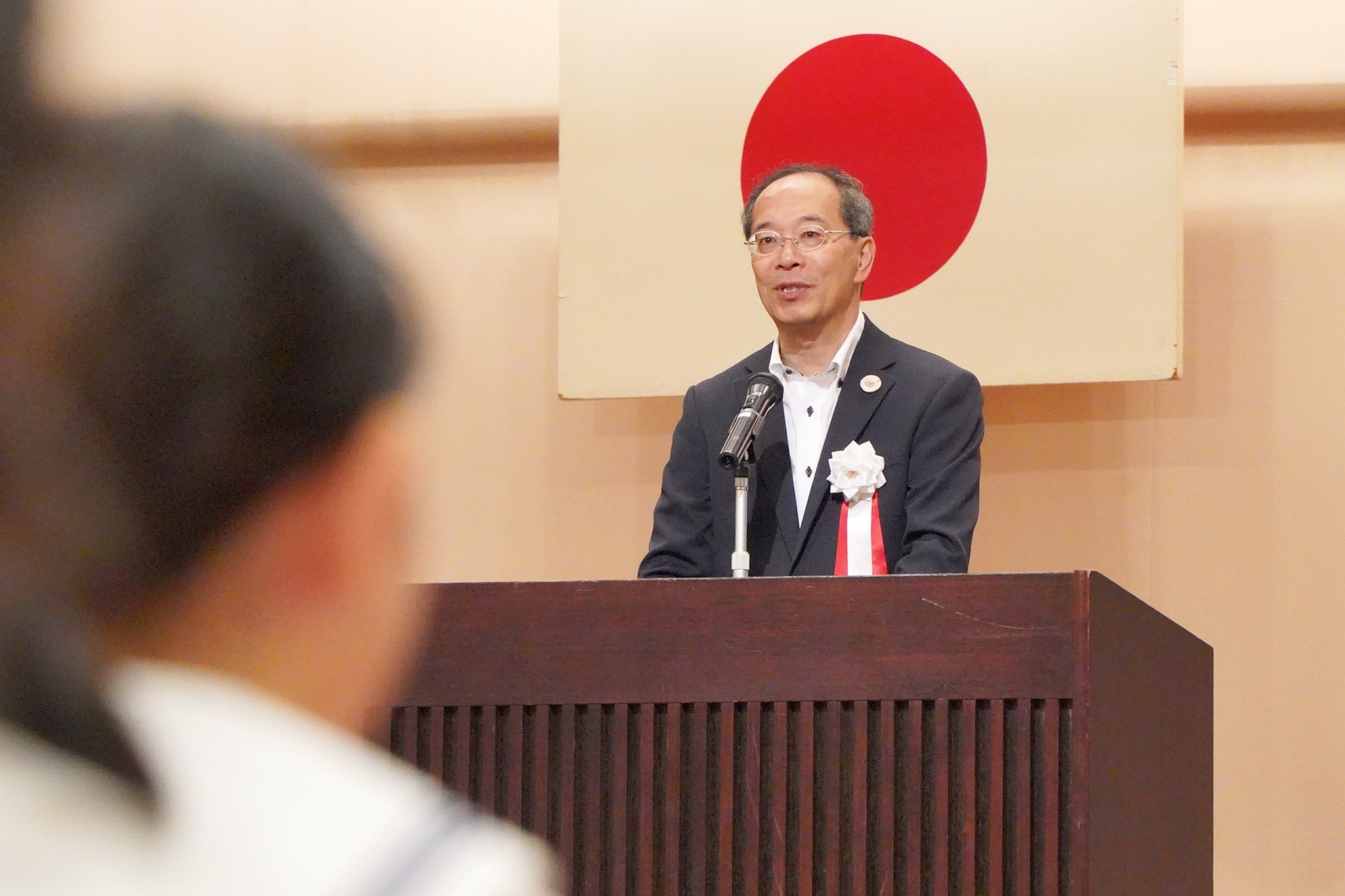 小中学生が日ごろの思いや将来の夢などを発表しました