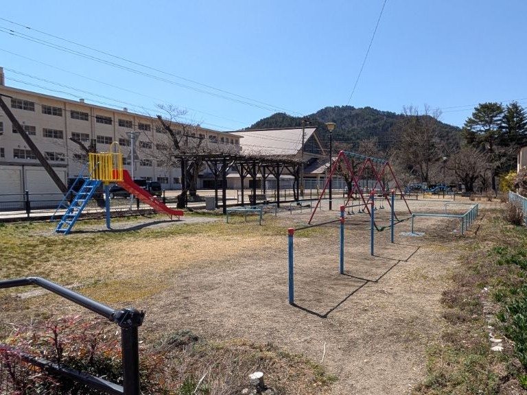 城ケ丘児童公園1