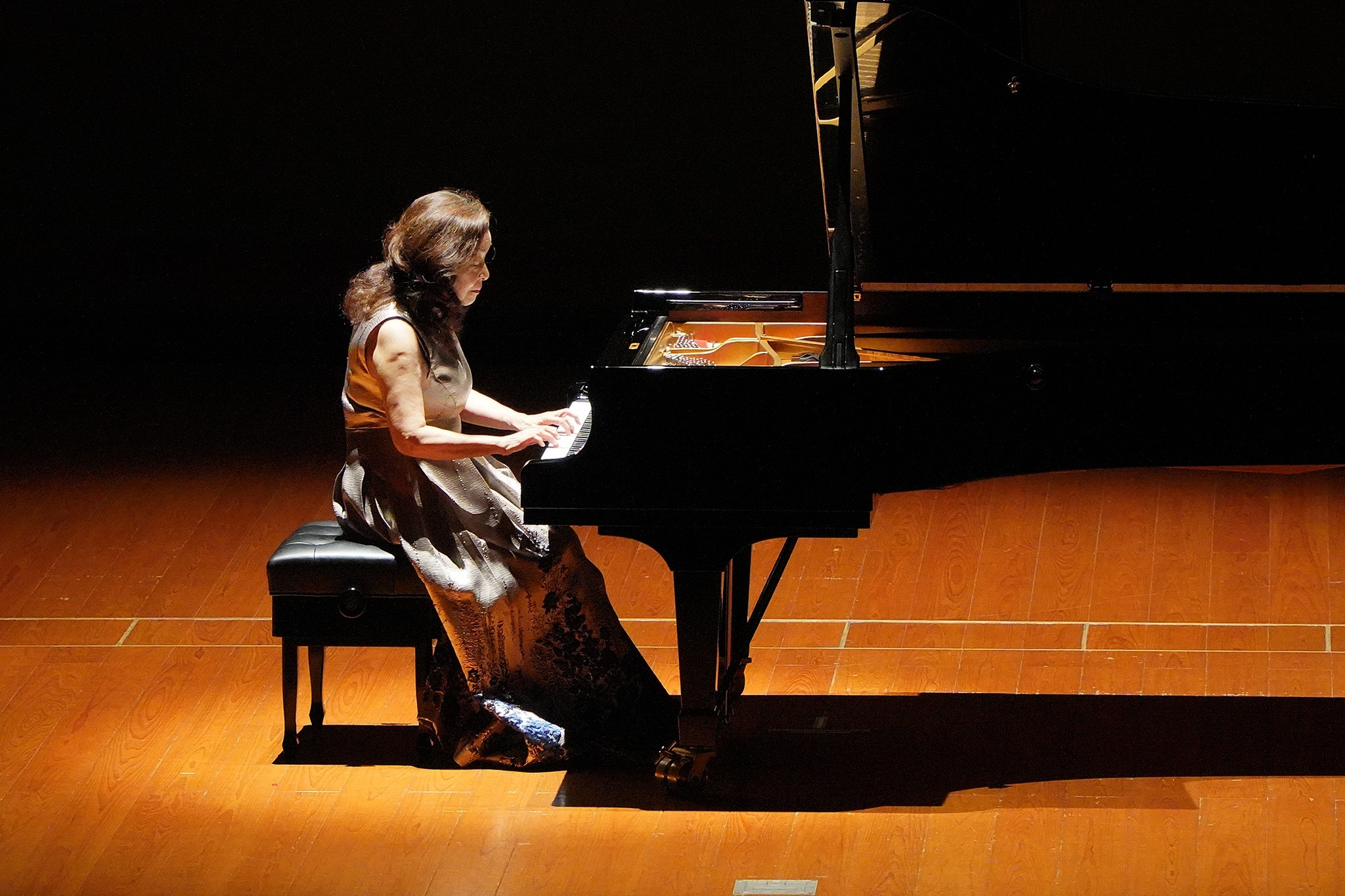 寺田悦子さんのピアノ・リサイタルを開催