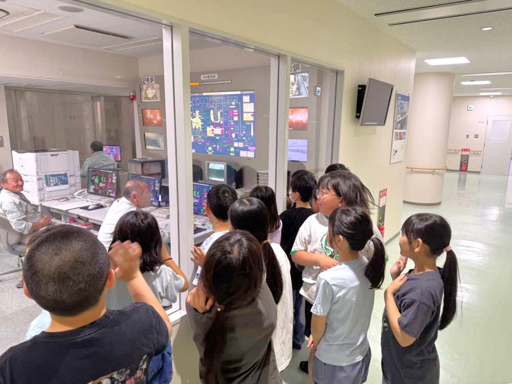 古川西小学校4年生が飛騨市クリーンセンターを見学しました