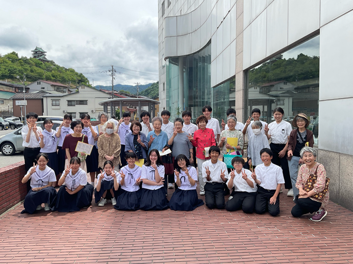 神岡中学生が市内で『学級企画活動』を実施しました。