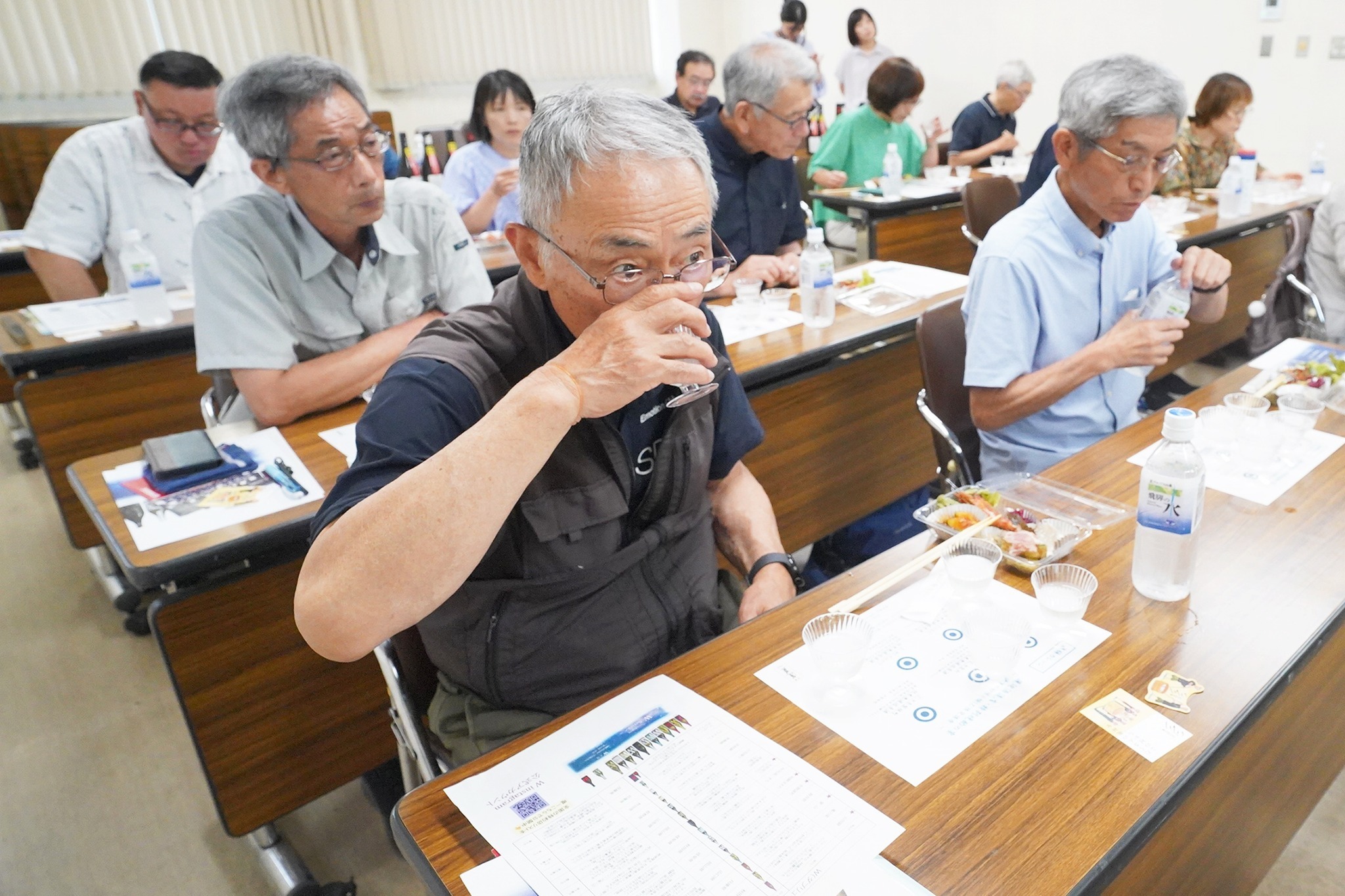 「日本酒」をテーマに講座が開かれました