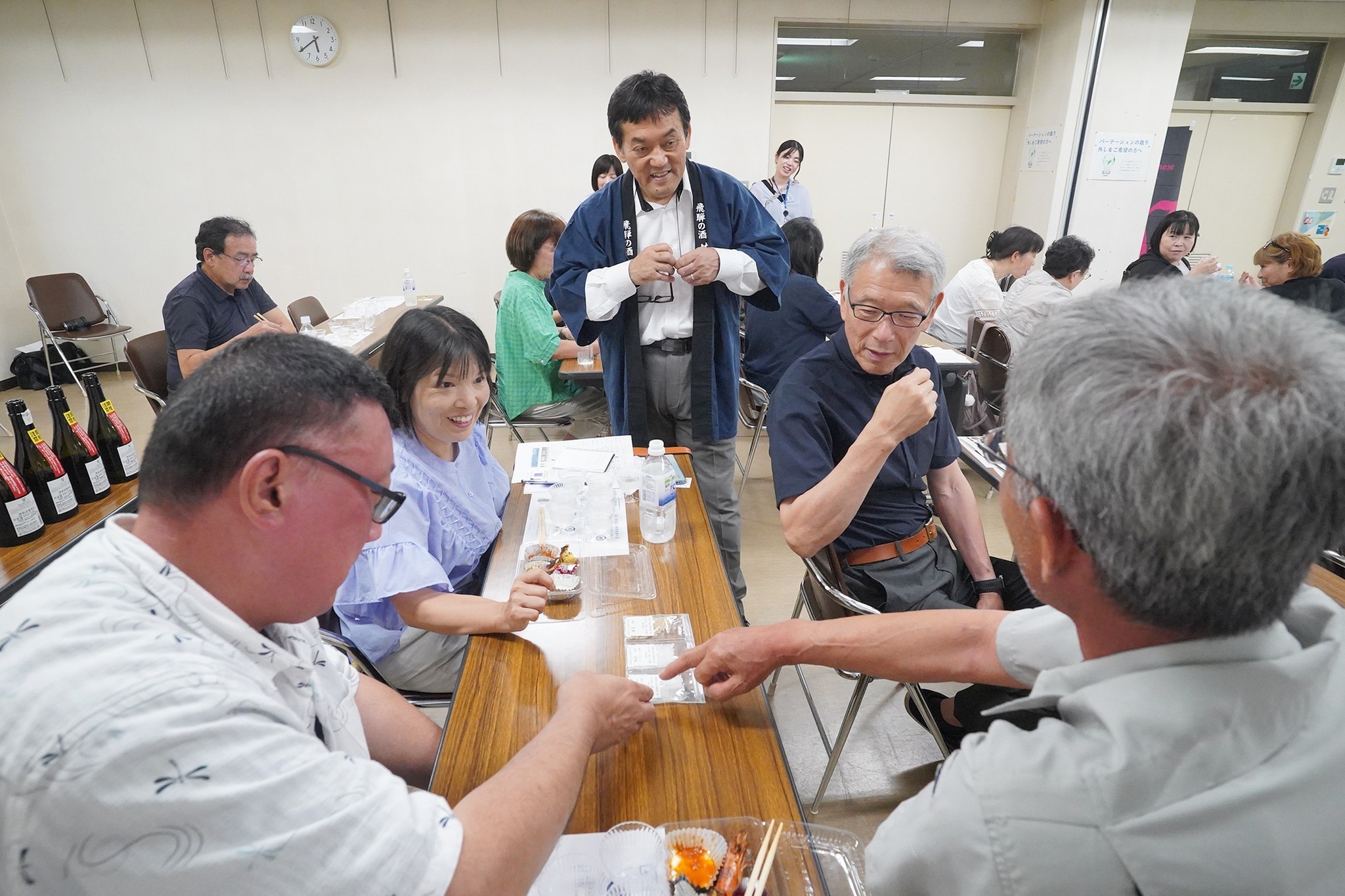 「日本酒」をテーマに講座が開かれました