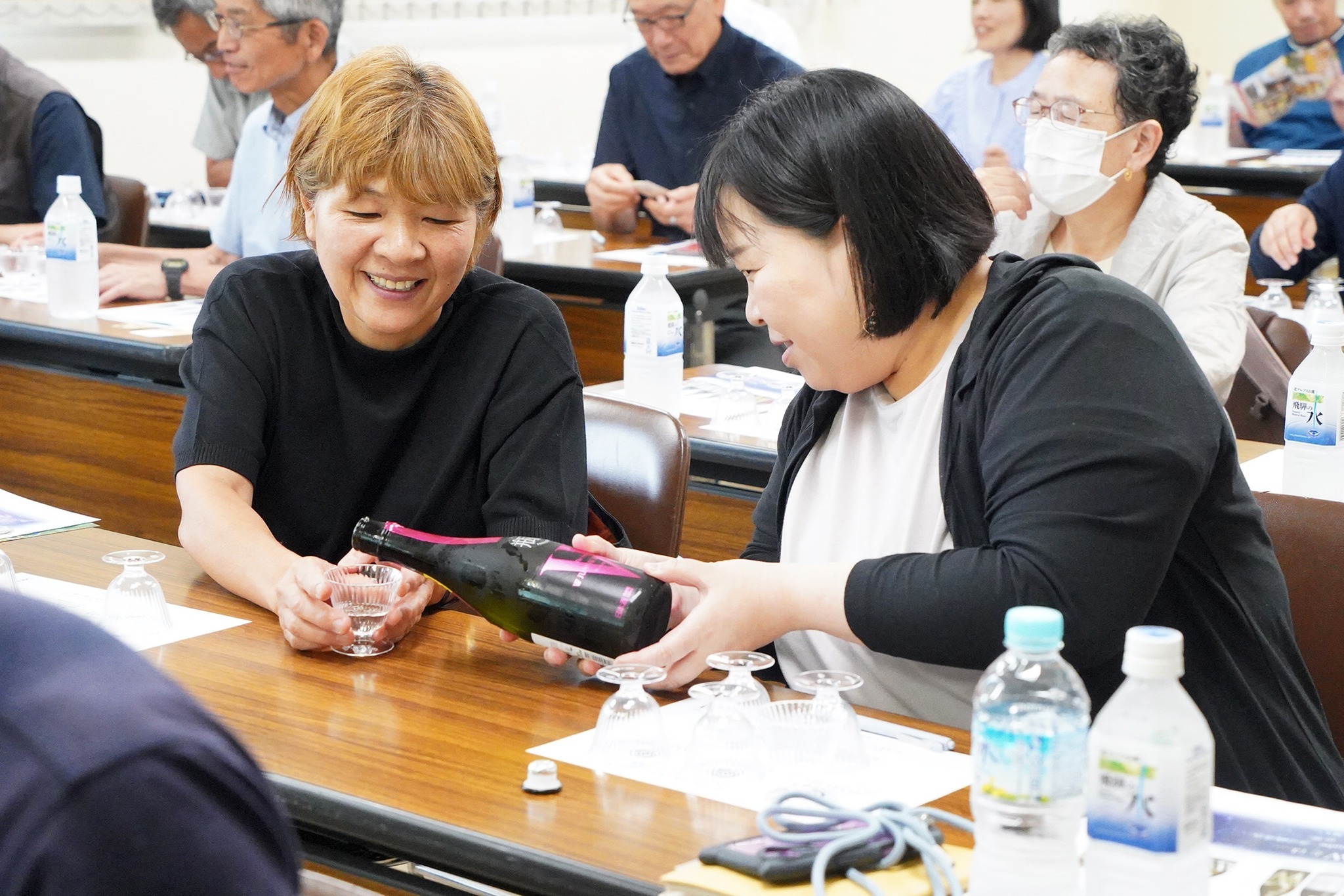 「日本酒」をテーマに講座が開かれました