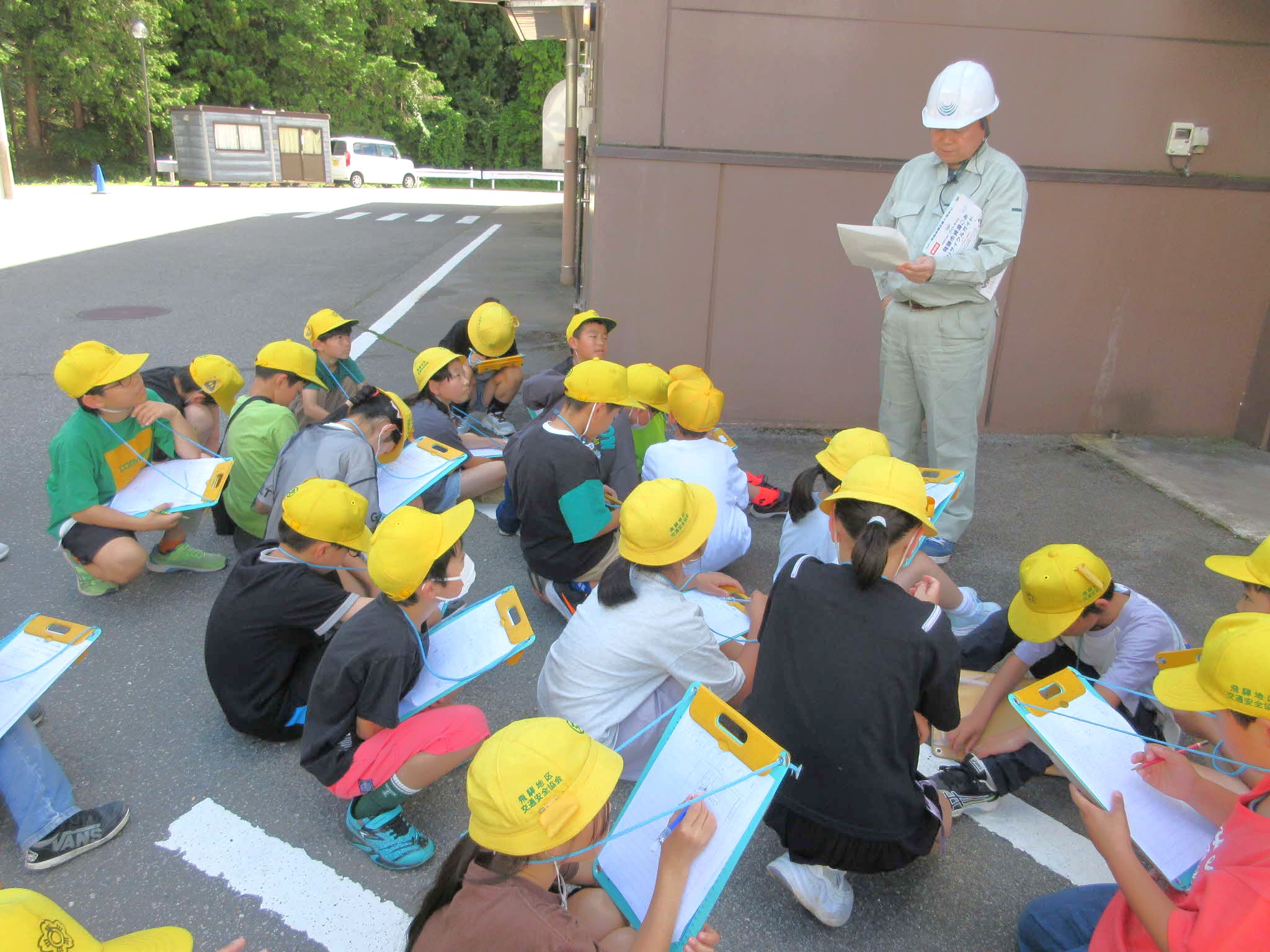 古川小学校4年生が飛騨市クリーンセンターを見学